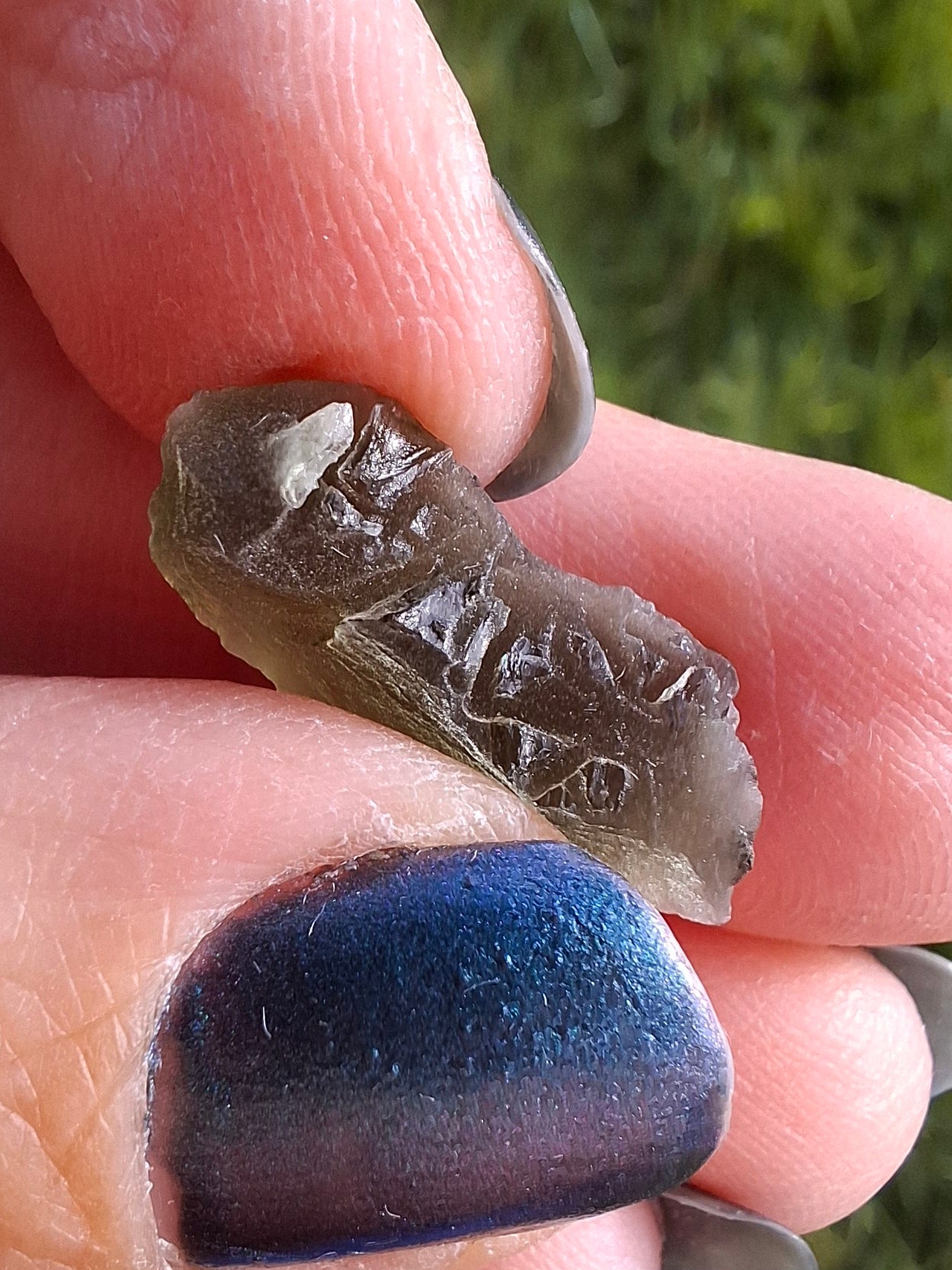 Moldavite Piece, 0.98g, Tektite (Ref: 1380)