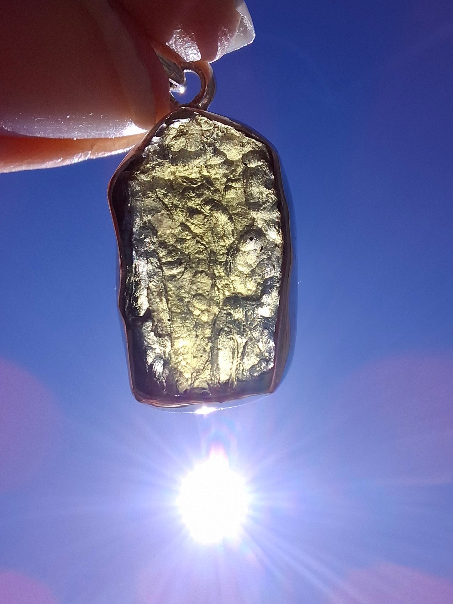 Moldavite Pendant, 925 Silver, Tektite (Ref: P442)