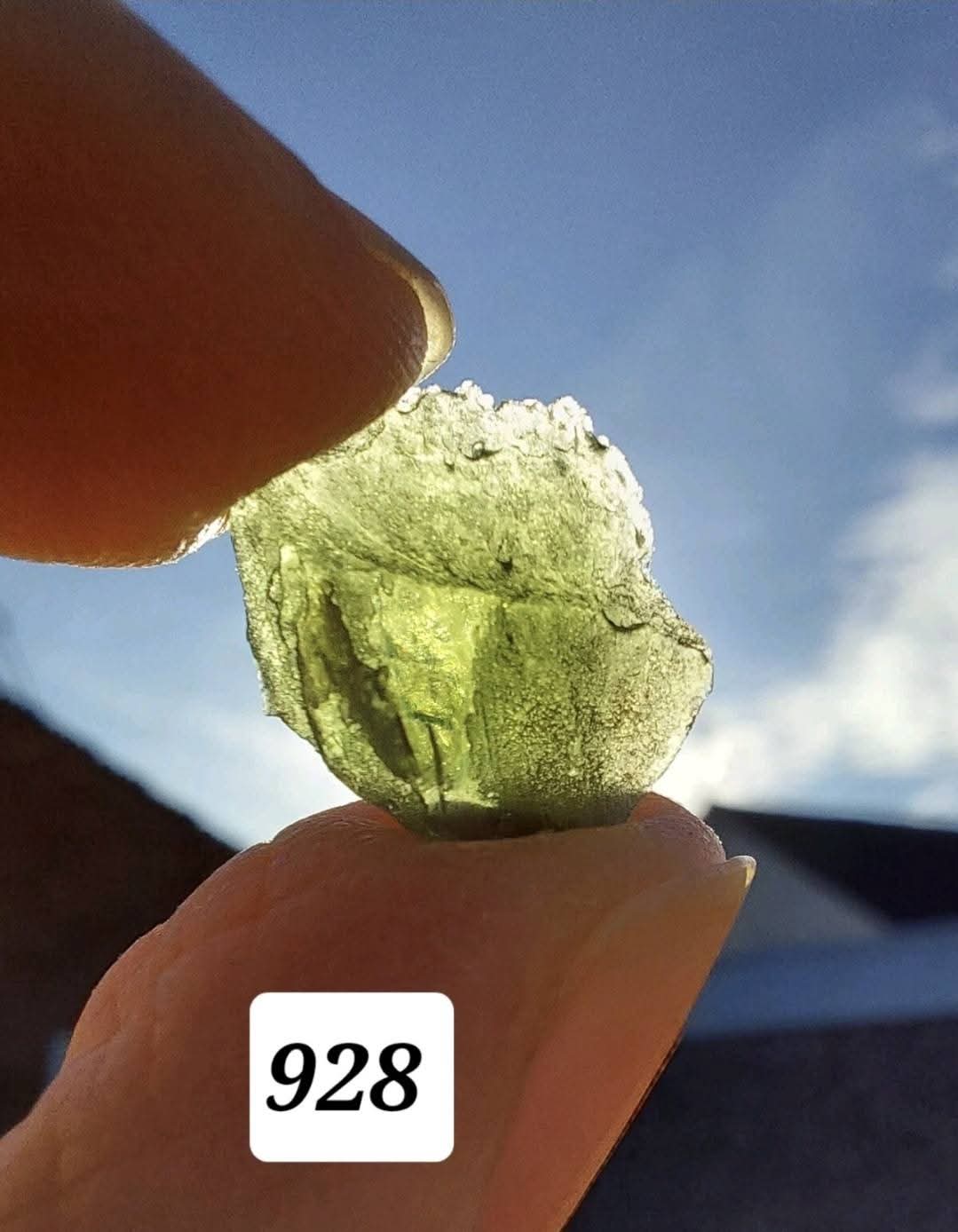 Moldavite Piece, 0.90g, Tektite (Ref: 928)