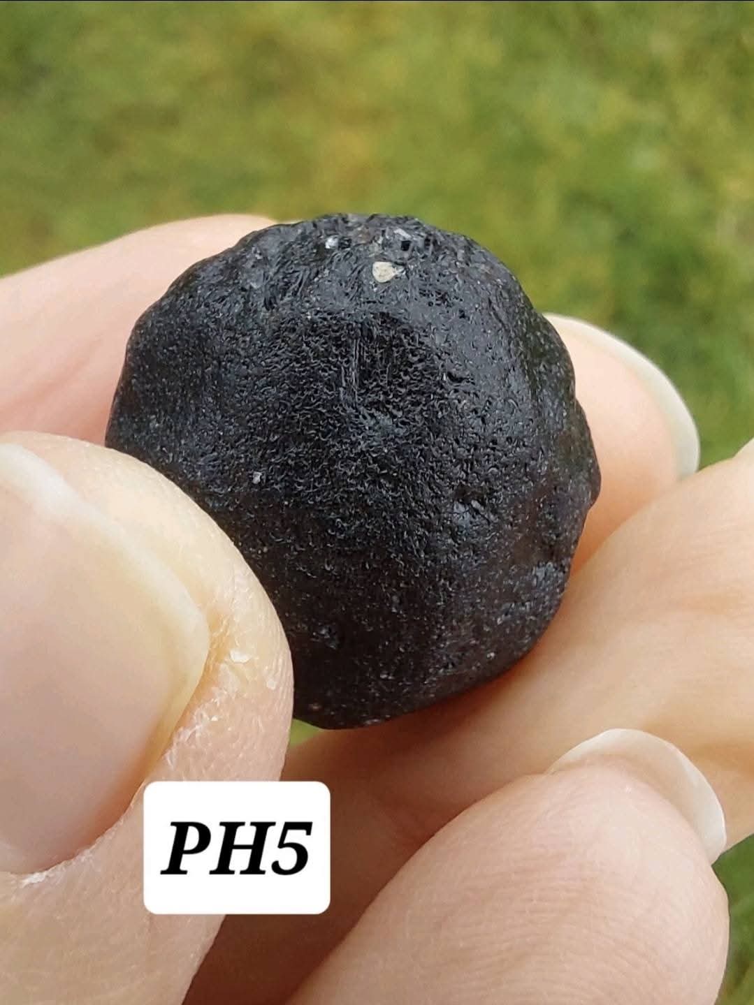 Philippinite (Rizalite), 11.31g, Tektite