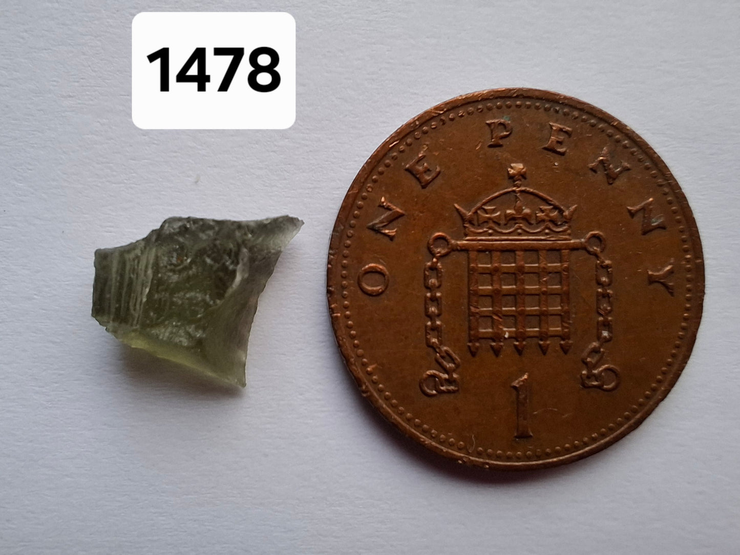 Moldavite small Piece, 0.37g, Tektite (Ref: 1478)