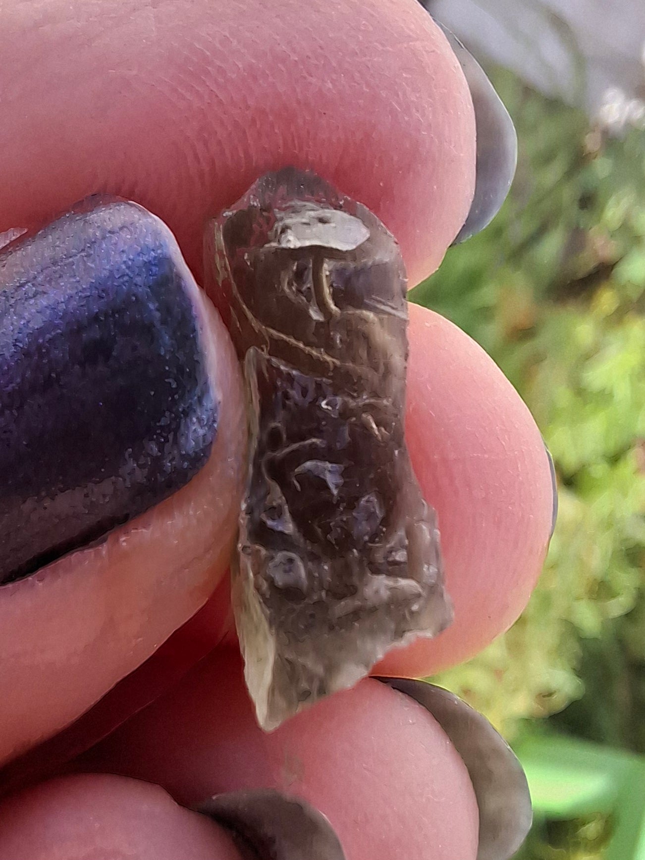 Moldavite Piece, 0.98g, Tektite (Ref: 1380)