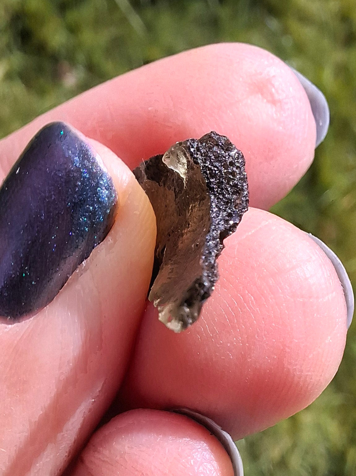 Moldavite Piece, 1.07g, Tektite (Ref: 1394)
