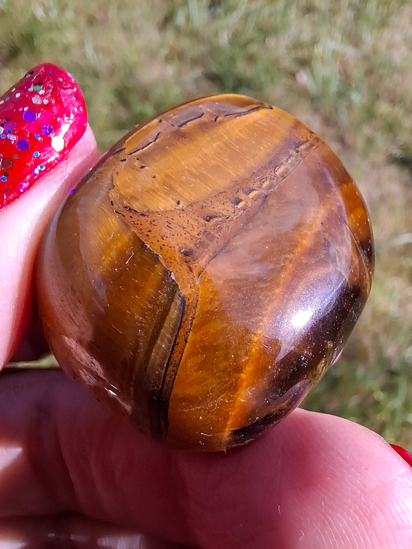 Tigers Eye, Tumble Stone, Crystal (Ref: T134)
