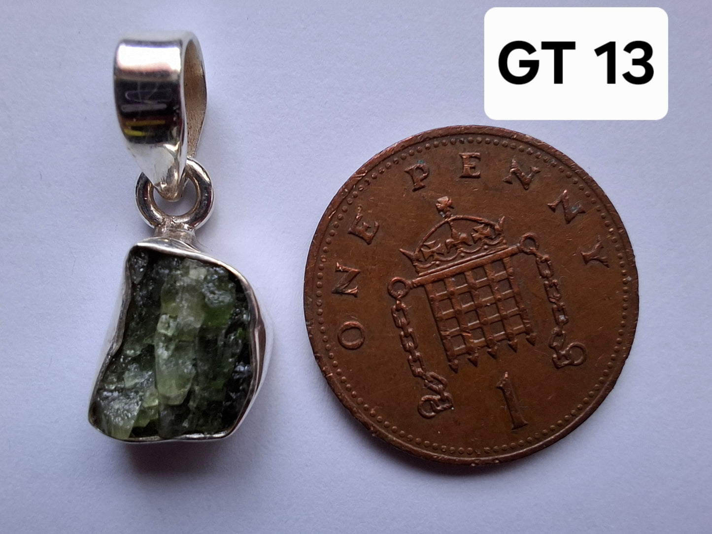 Green Tourmaline Pendant, 925 Silver, Crystal (Ref: GT13)