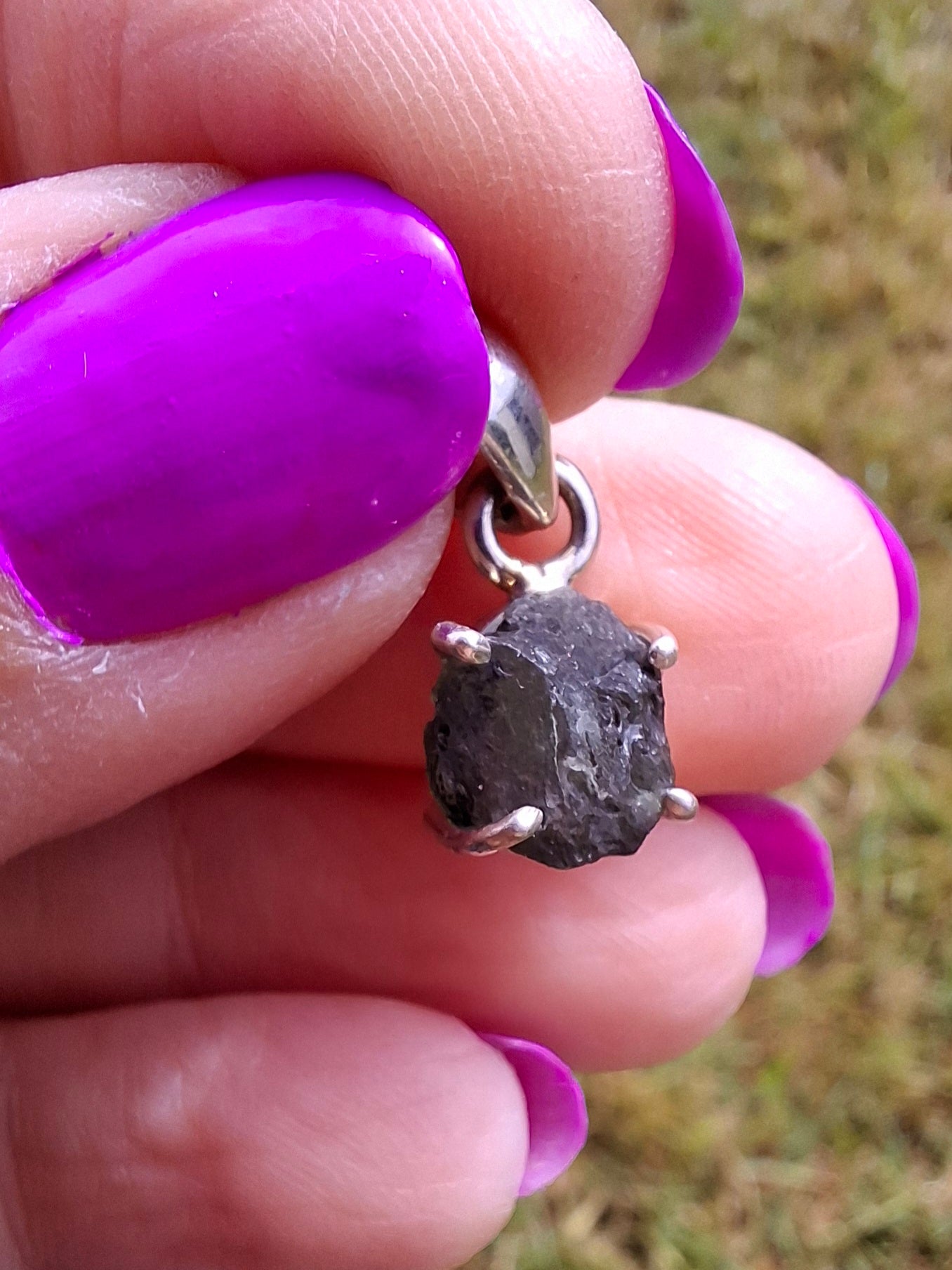 Moldavite Claw Pendant, 925 Silver, Tektite (Ref: P17)