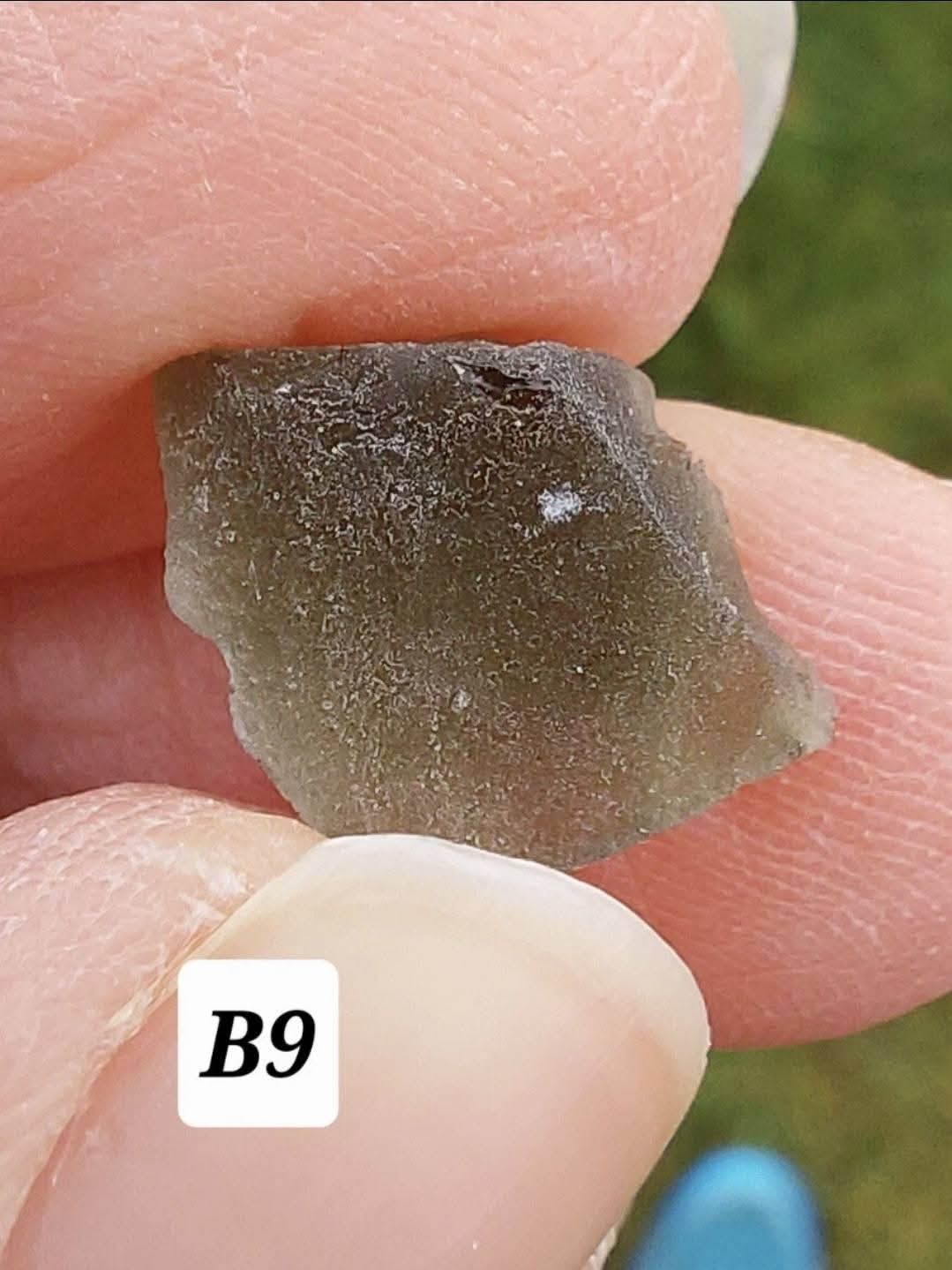 Moldavite Piece, 0.79g, Tektite (Ref: B9)