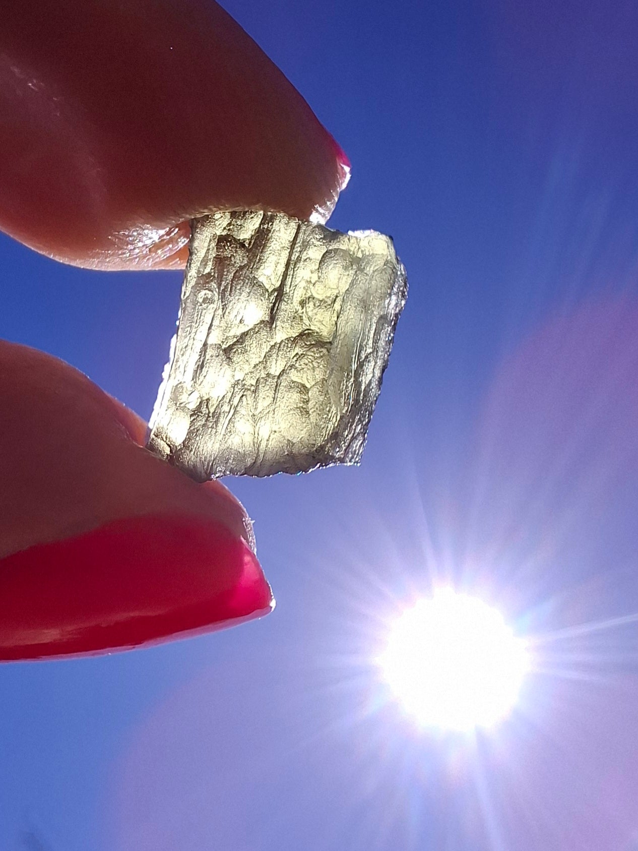 Moldavite Piece, 0.86g, Tektite (Ref: 1406)