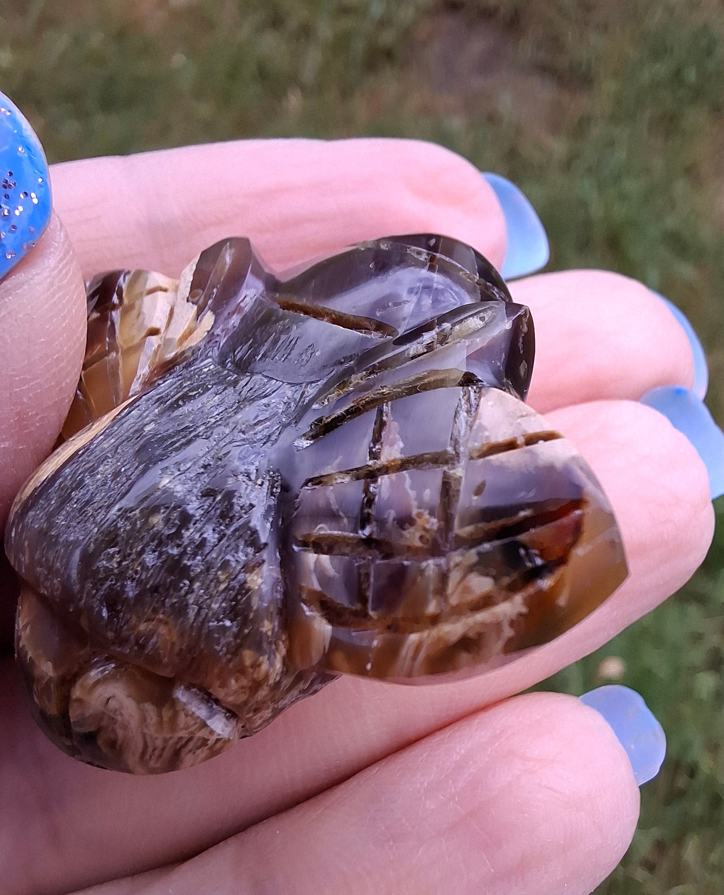 Red Amber Honey Bee Carving, 6.93g, Fossil (Ref: Bee33)