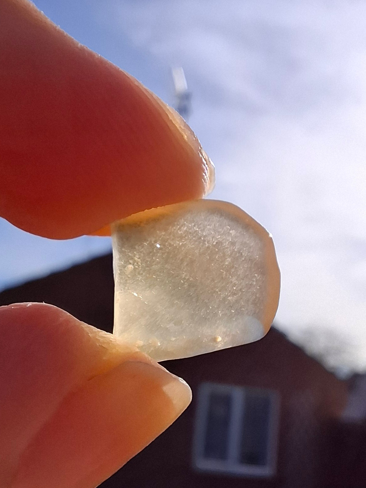 Libyan Desert Glass small Piece, 1.50g, Tektite (Ref: L1354)