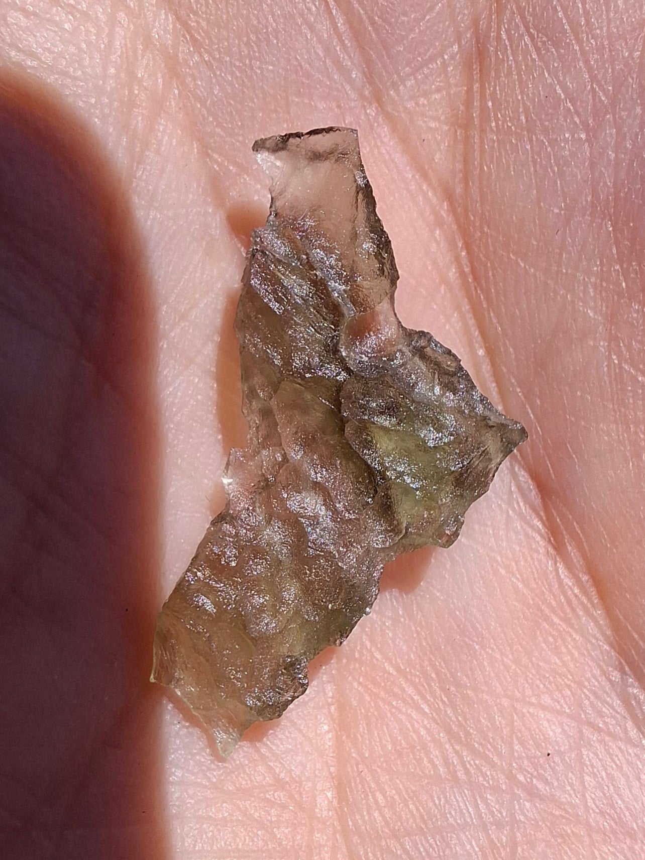 Moldavite Piece, 0.87g, Tektite (Ref: 1411)