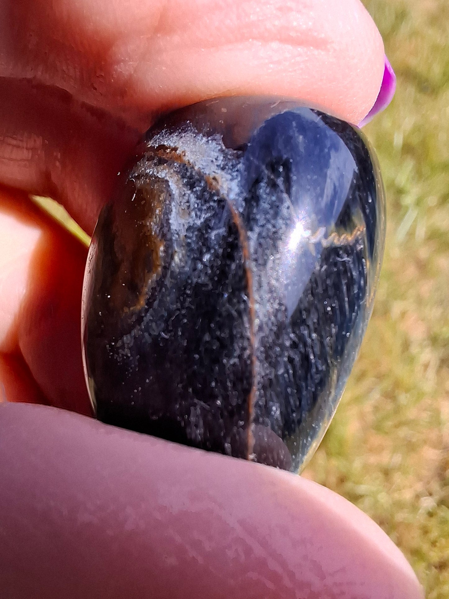 Blue Tigers Eye, Tumble Stone, Crystal (Ref: T21)