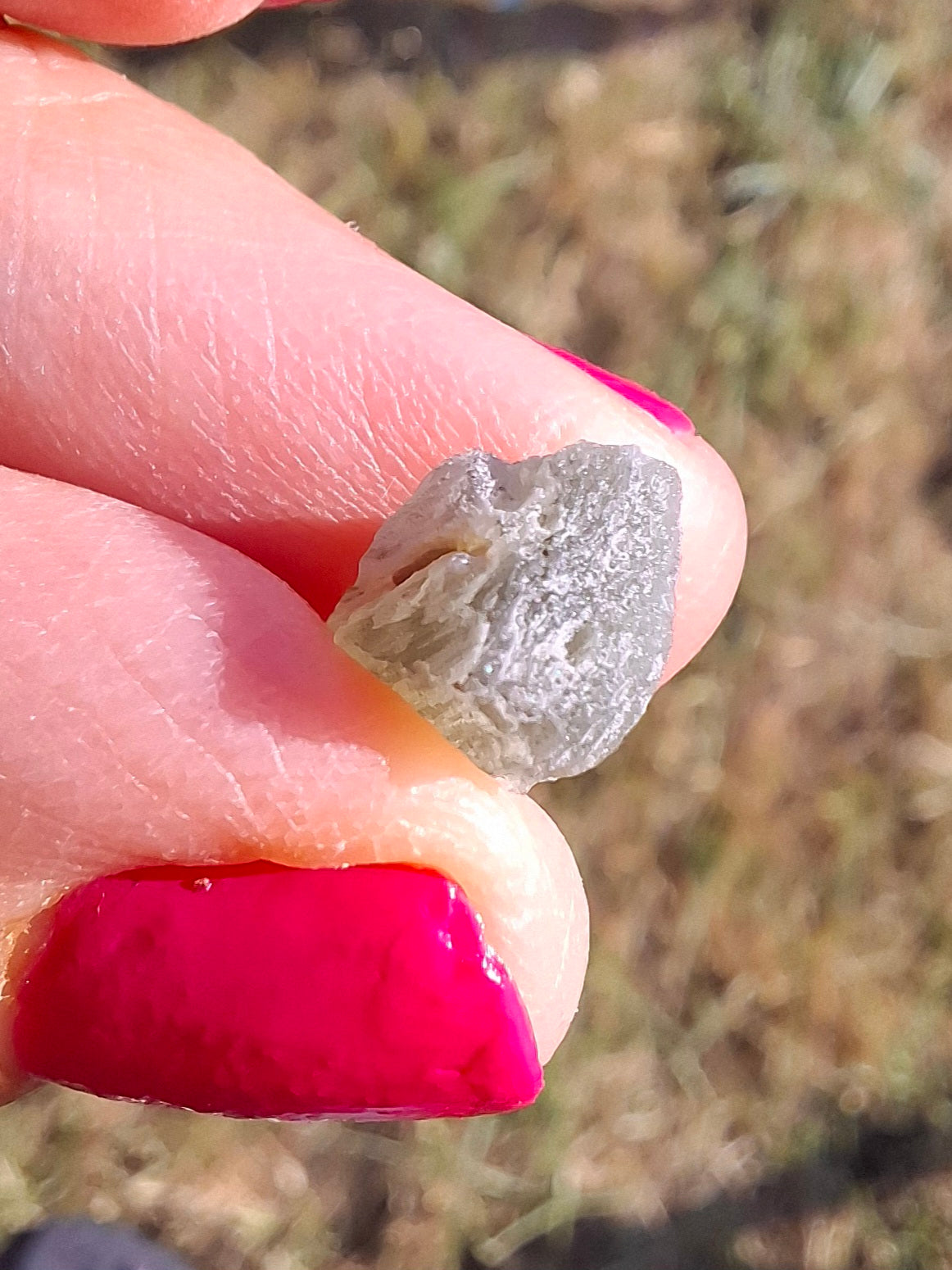 Moldavite Piece, SNOWFLAKE, FROSTED, BRUSNA, 0.69g, Tektite (Ref: 1503)