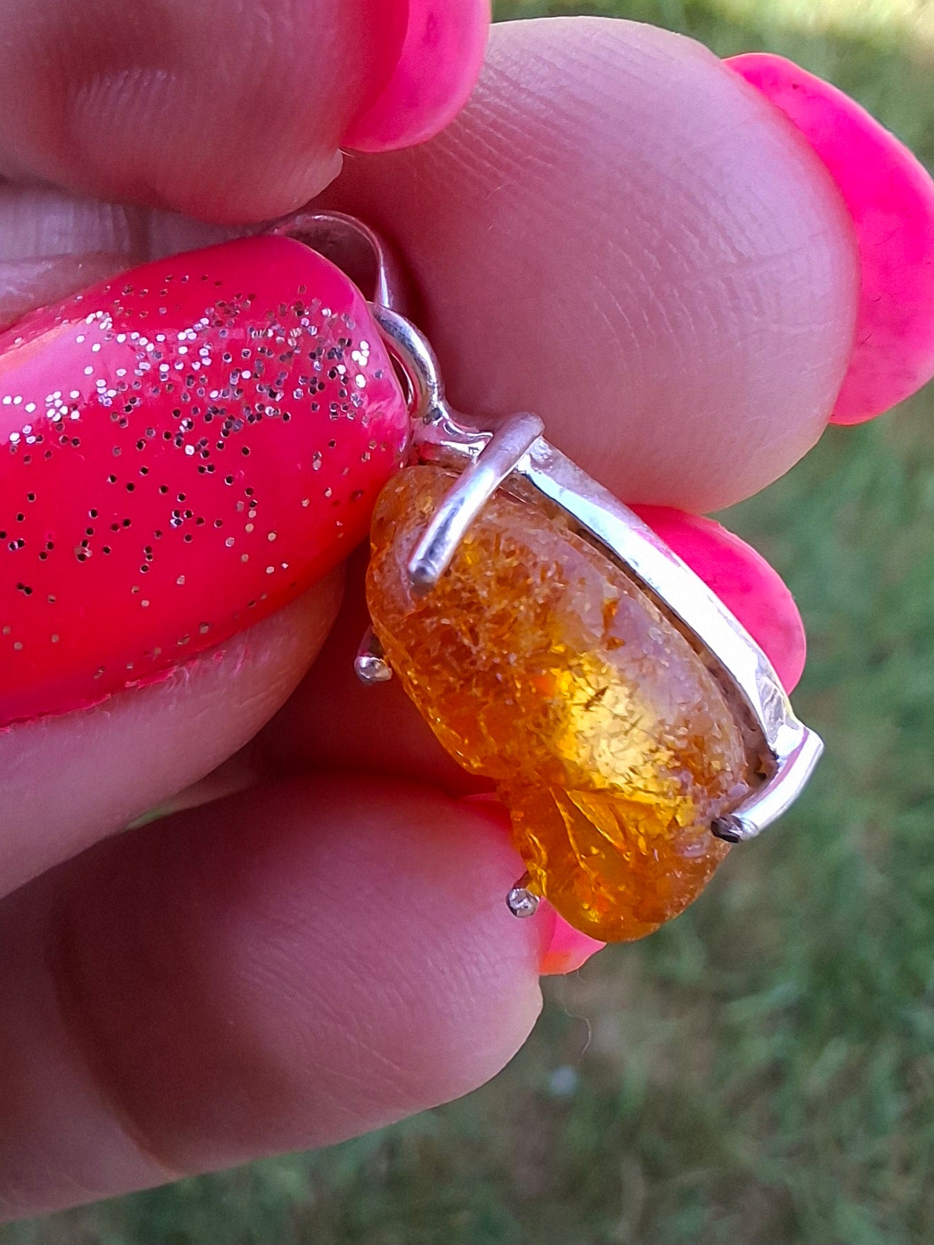 Baltic Amber Pendant, 925 Silver, Fossil (Ref: AP21)
