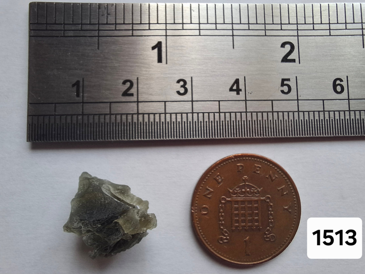 Moldavite Piece, 1.74g, Tektite (Ref: 1513)