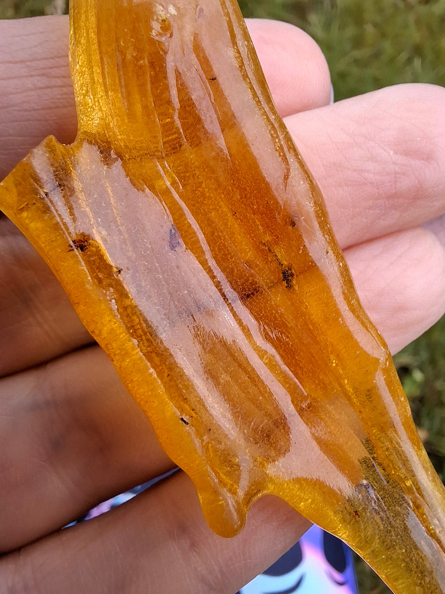 Copal Young Amber with INSECTS inside, 10.79g, Fossil (Ref: CA14)
