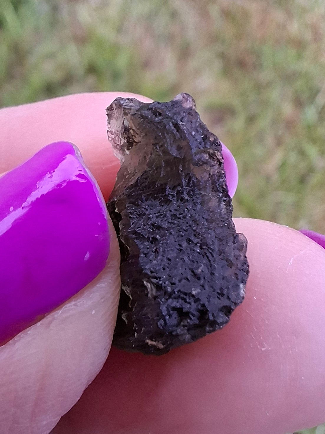 Moldavite Piece, 1.92g, Tektite (Ref: 1426)