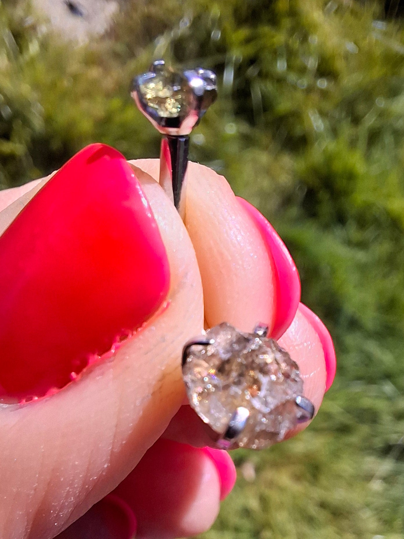 Moldavite (raw) BELLY BAR, 14G, Surgical Steel, Tektite (Ref: BB6)