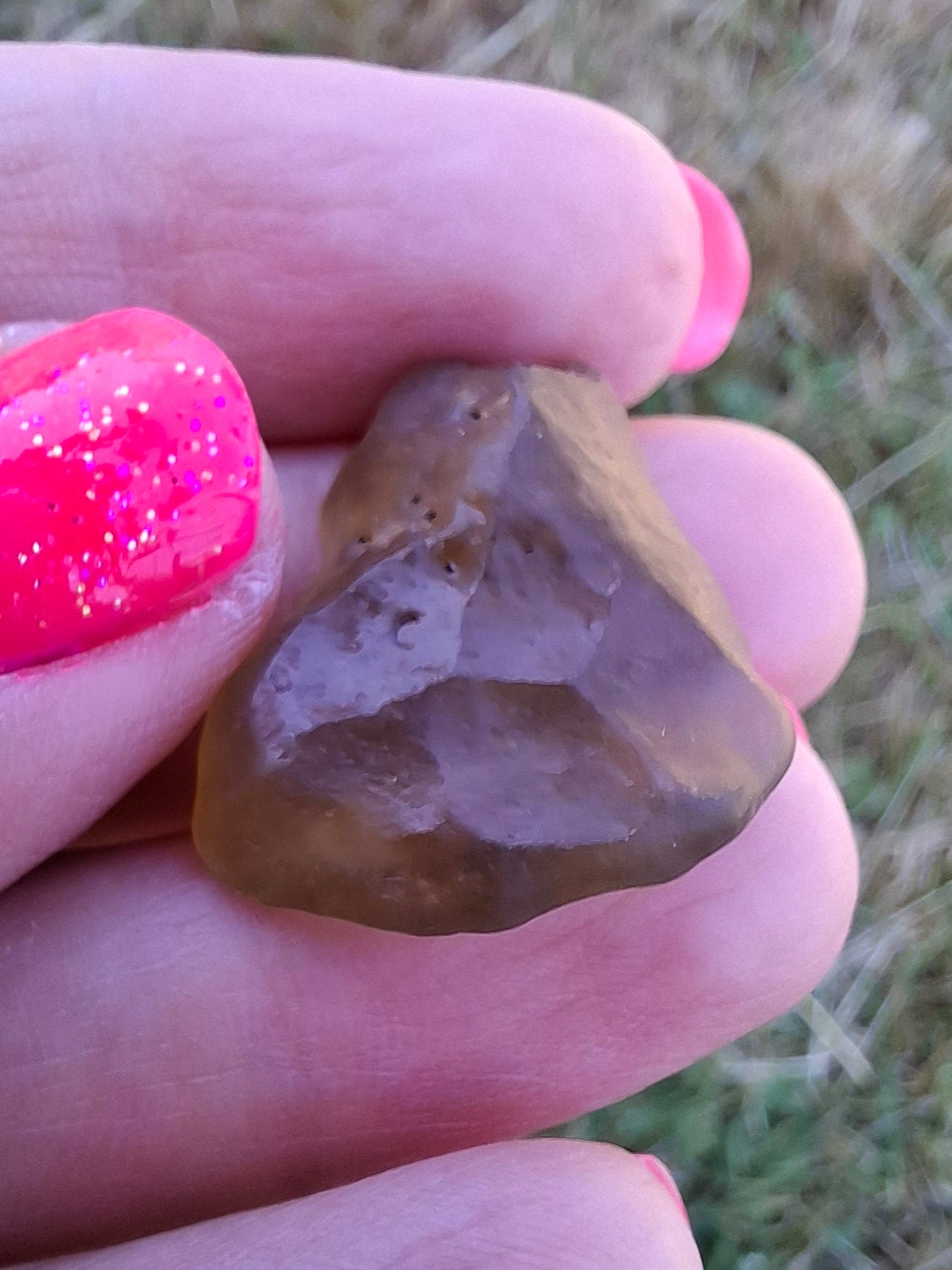 Libyan Desert Glass (darker) Piece, 4.84g, Tektite (Ref: L1360)