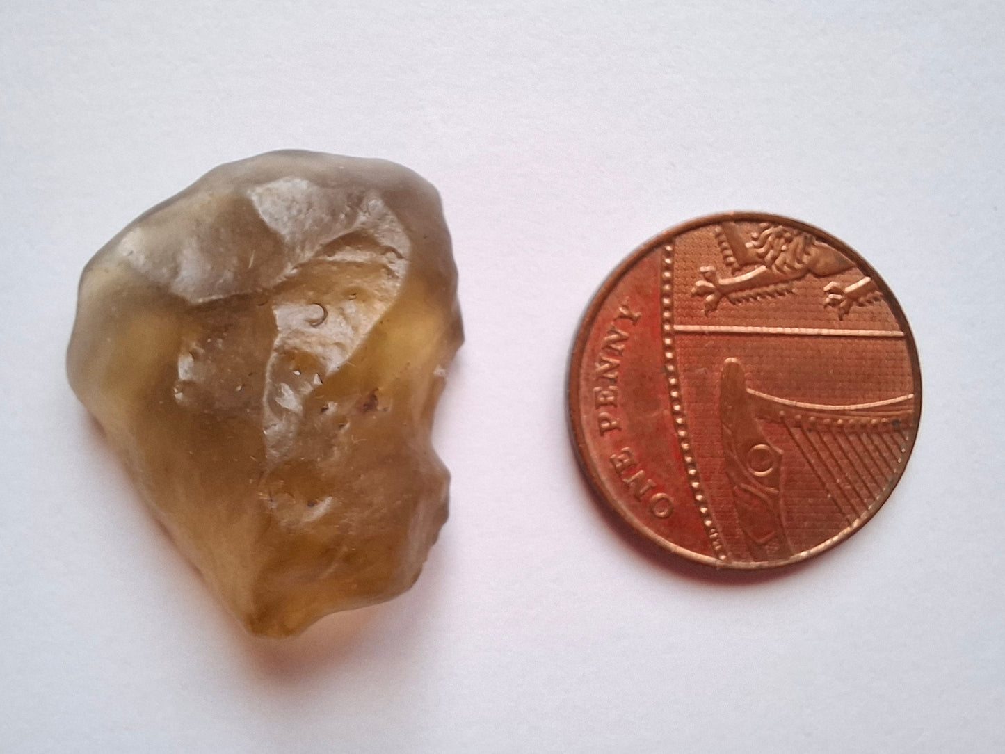 Libyan Desert Glass (darker) Piece, 4.84g, Tektite (Ref: L1360)