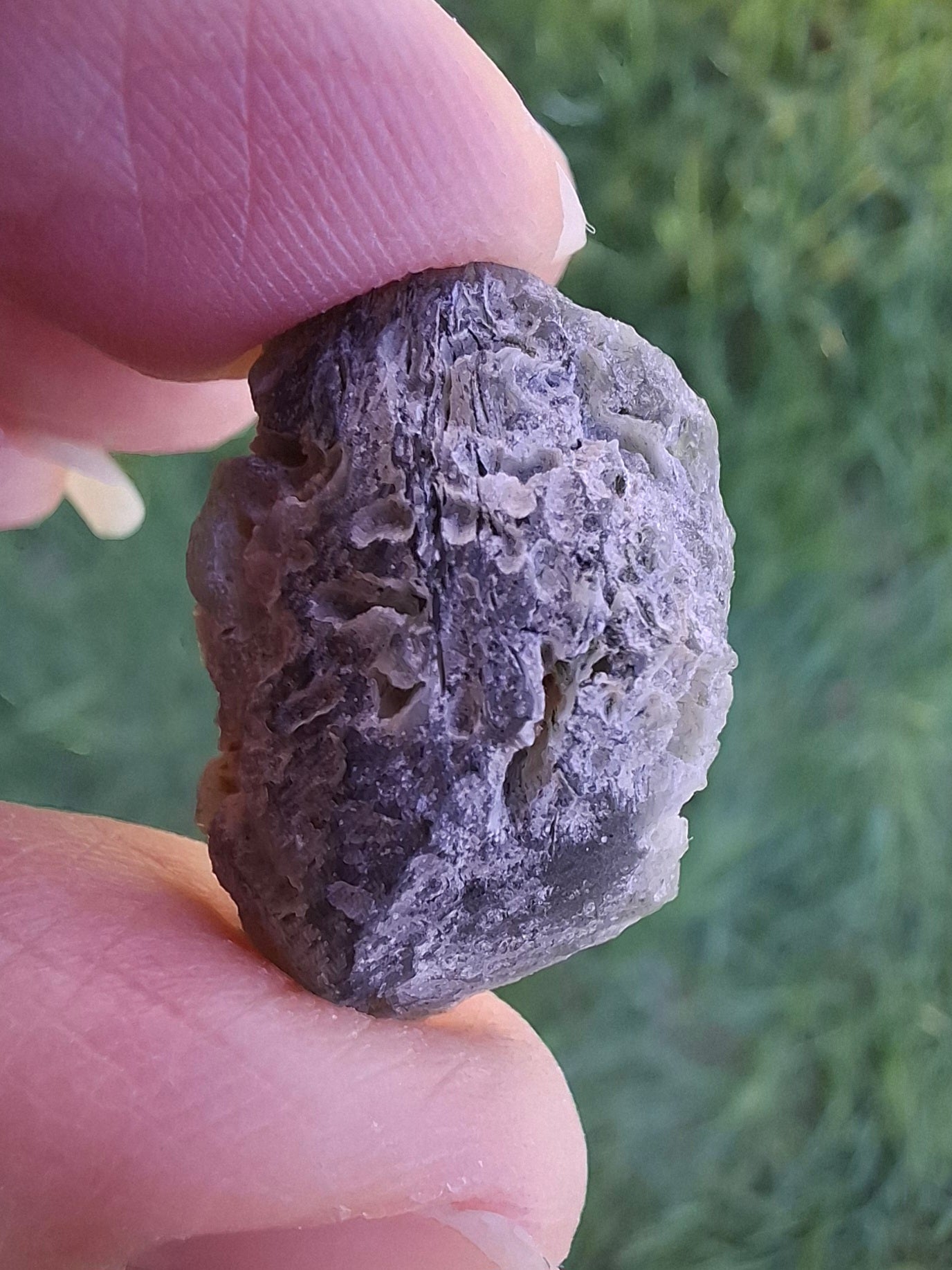 Moldavite Piece, SNOWFLAKE, FROSTED, BARTOCHOV, 4.30g, Tektite (Ref: 1363)
