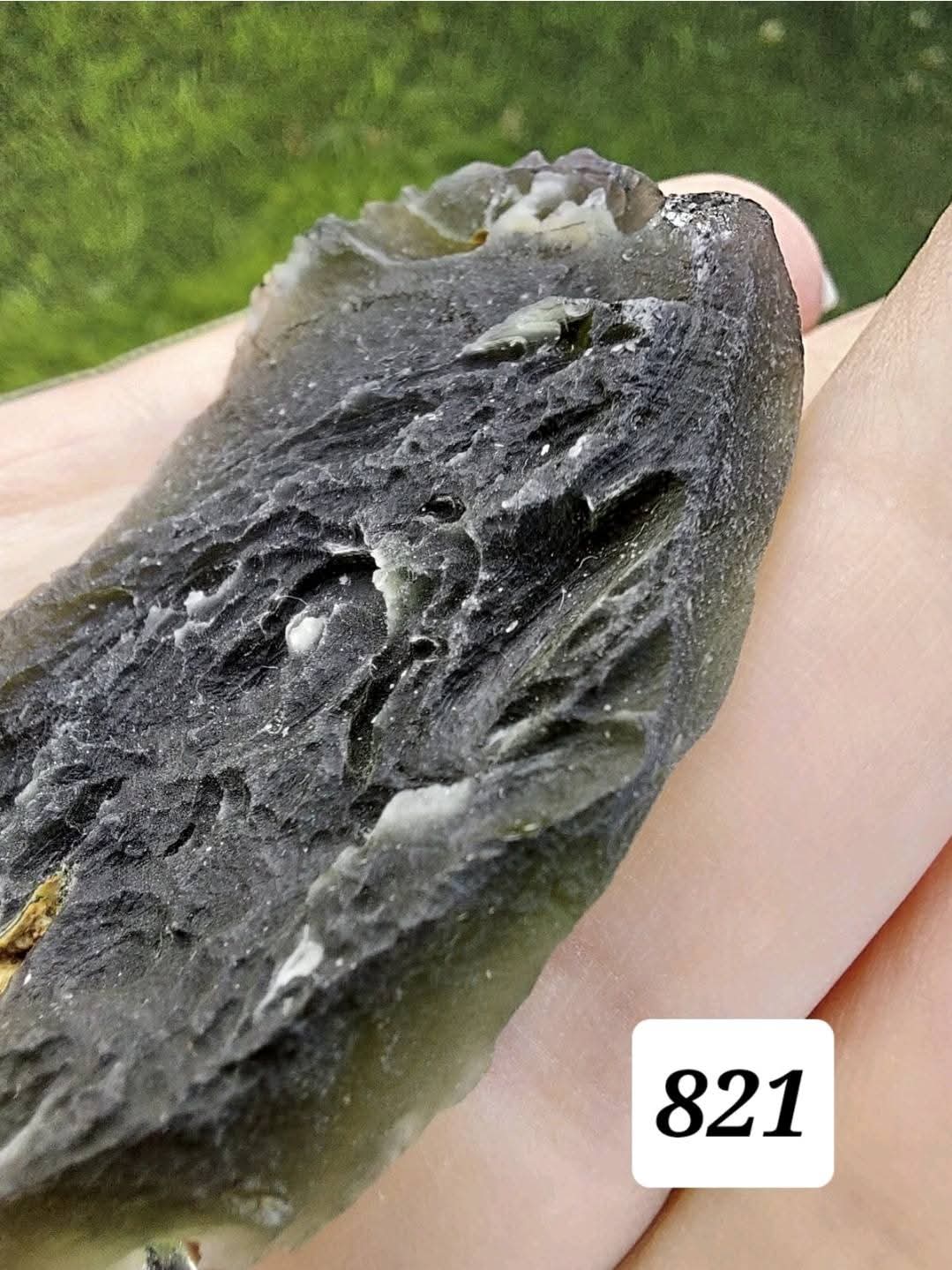 Moldavite Piece, VELVET HURKA, 24.48g, Tektite (Ref: 829)