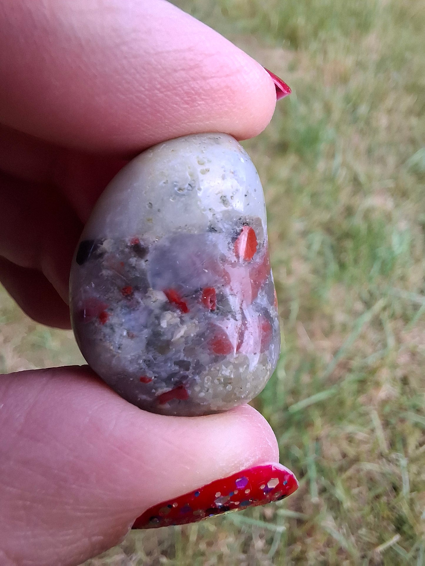 African Blood Stone, Tumble Stone, Crystal (Ref: T175)