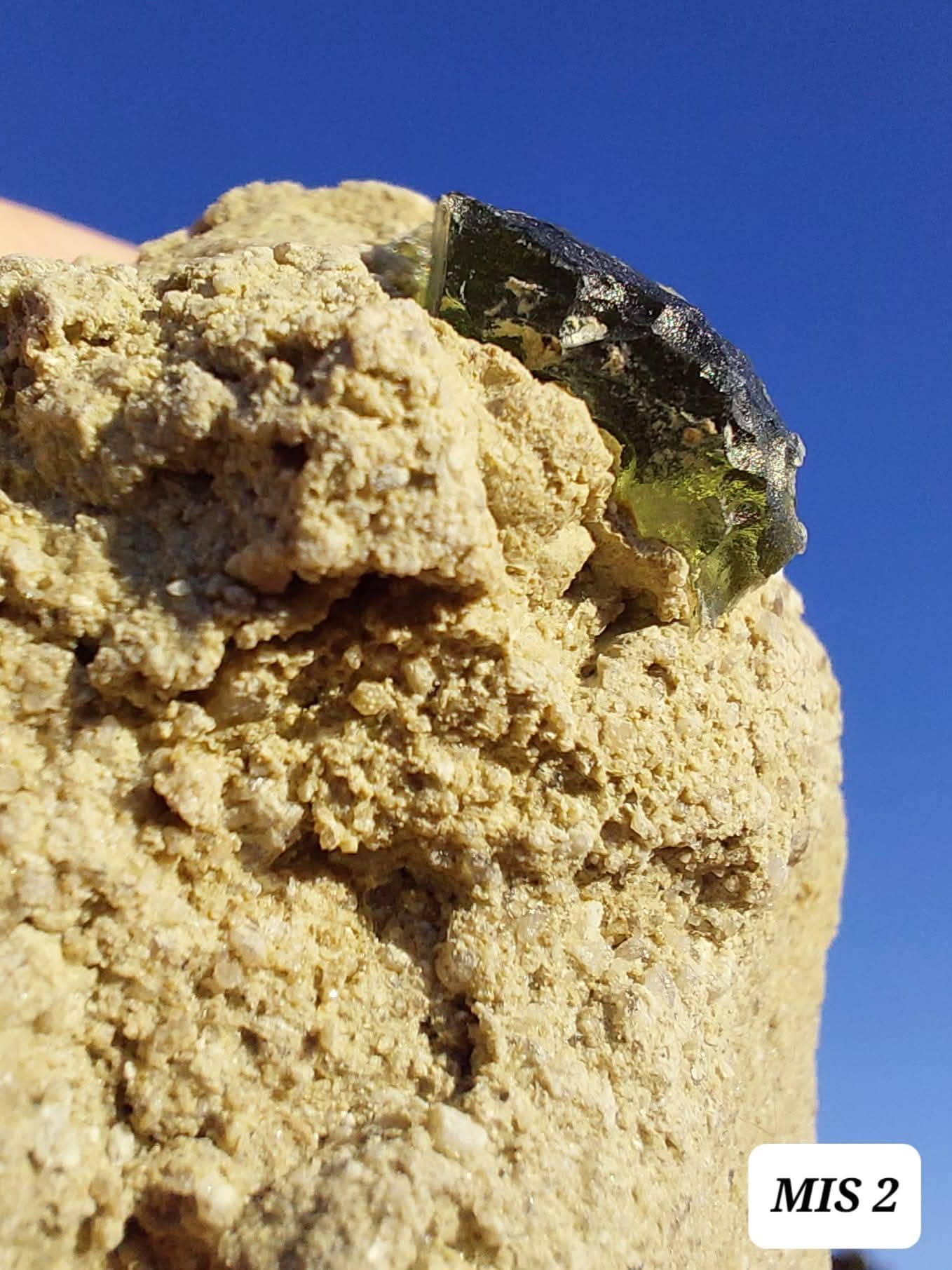Moldavite In-Situ (in matrix), Besednice, Est 3.5-4g, Tektite (Ref: MIS2)