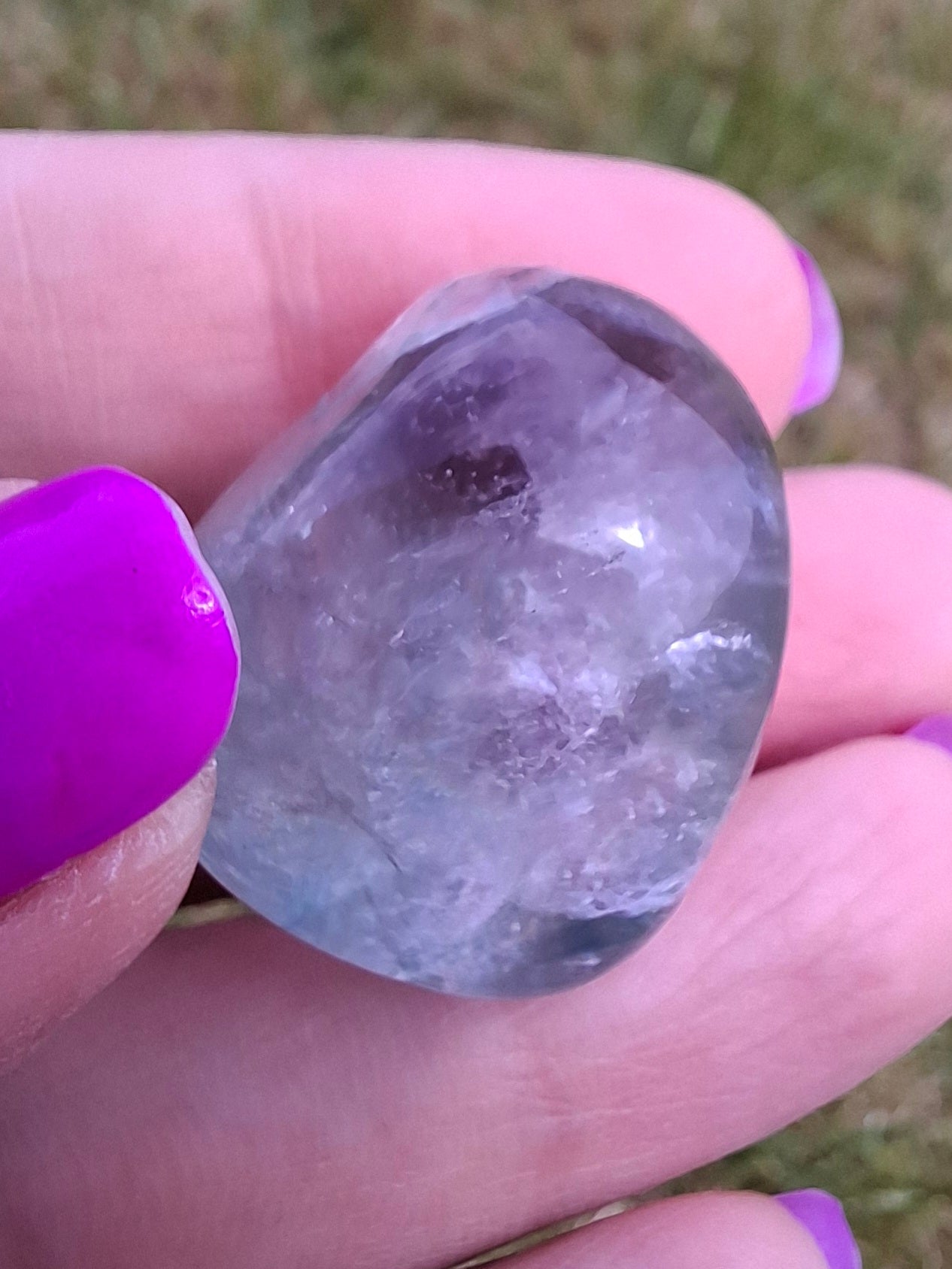 Fluorite, Tumble Stone, Crystal 🌈 (Ref: T49)