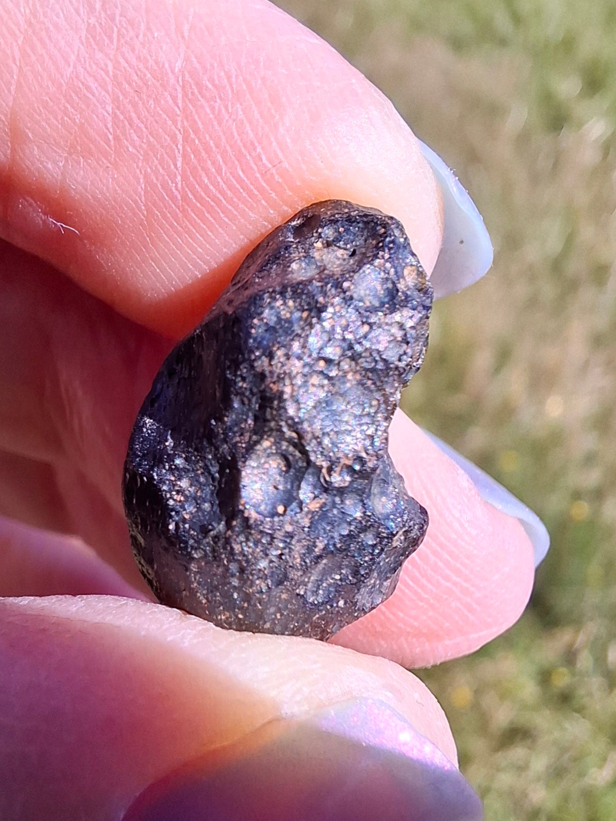 Ivory Coast (Ivorite), RAREST TEKTITE IN THE WORLD, 2.76g, Tektite (Ref: IV1)