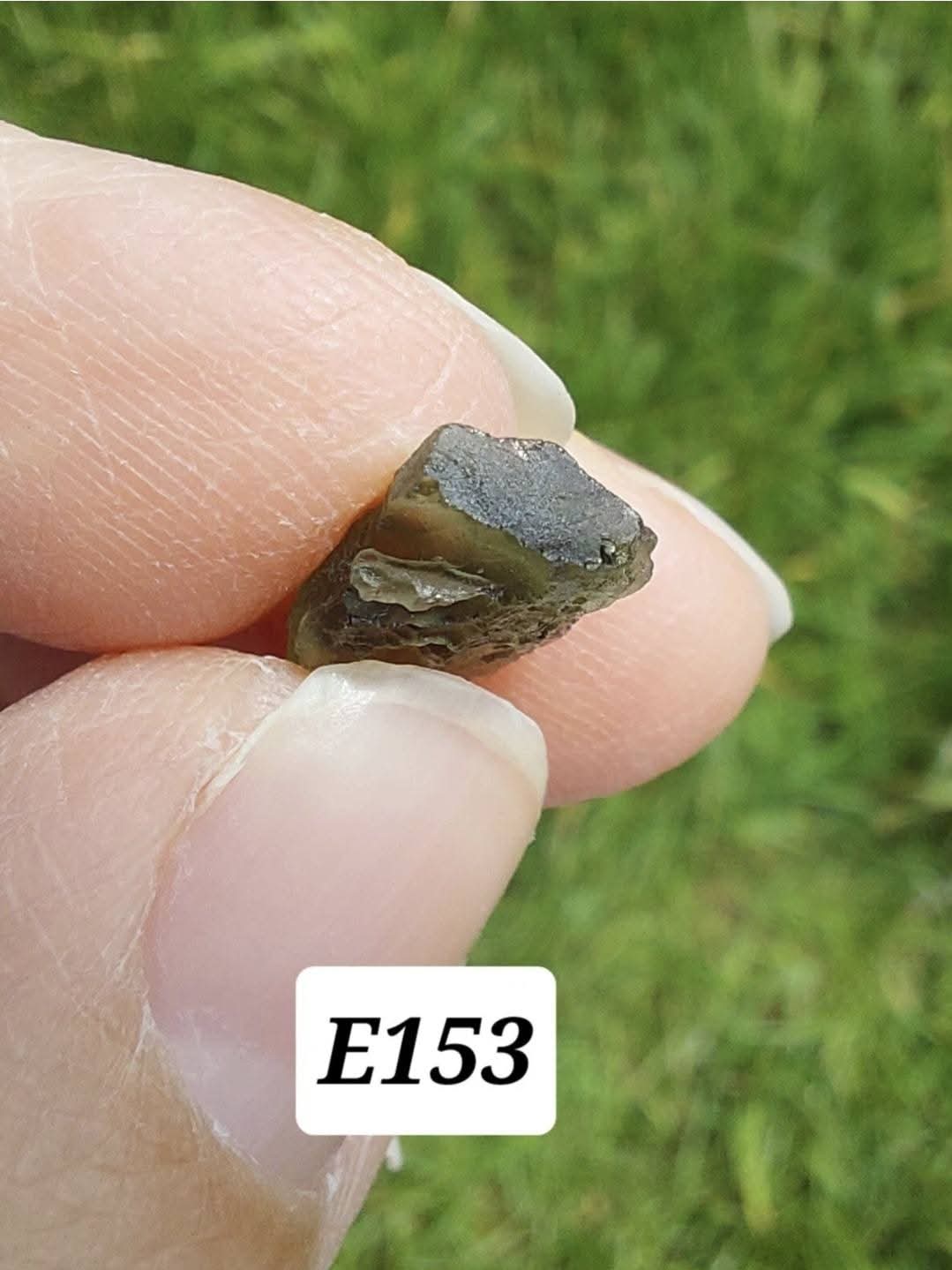 Moldavite Piece, 0.56g, Tektite (Ref: E153)
