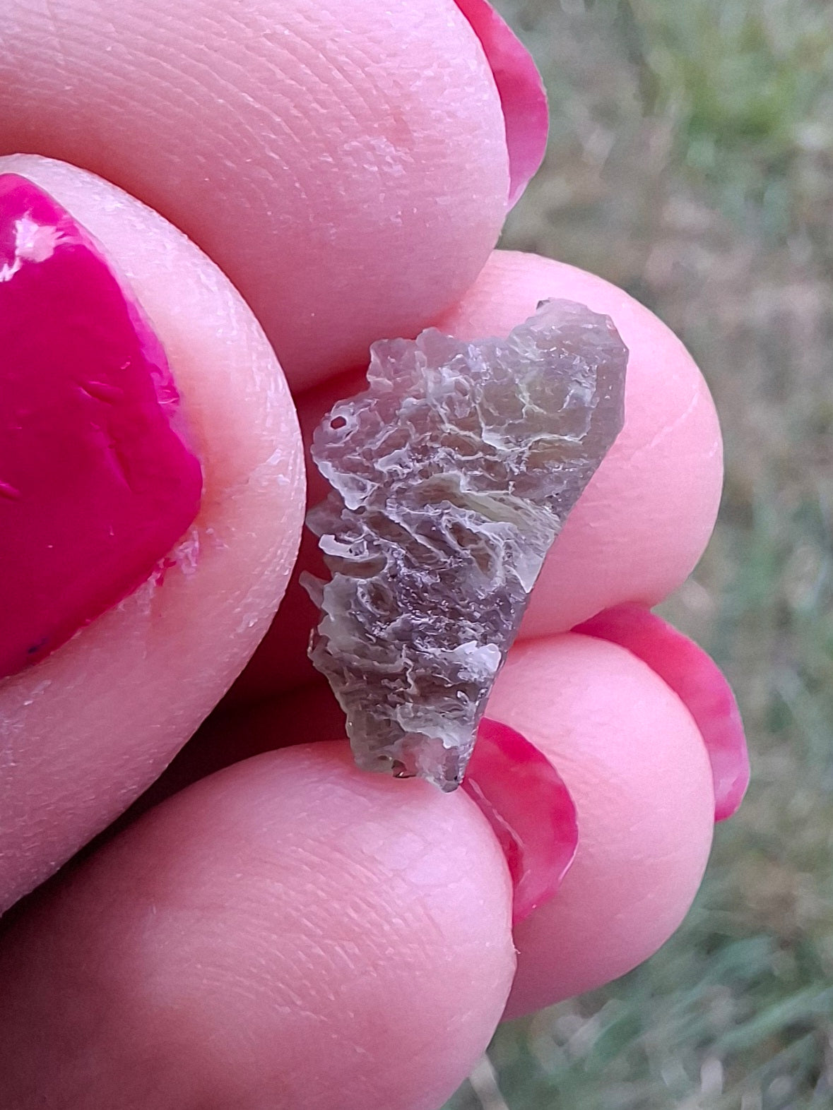 Moldavite Piece, SNOWFLAKE, FROSTED, BRUSNA, 0.44g, Tektite (Ref: 1497)