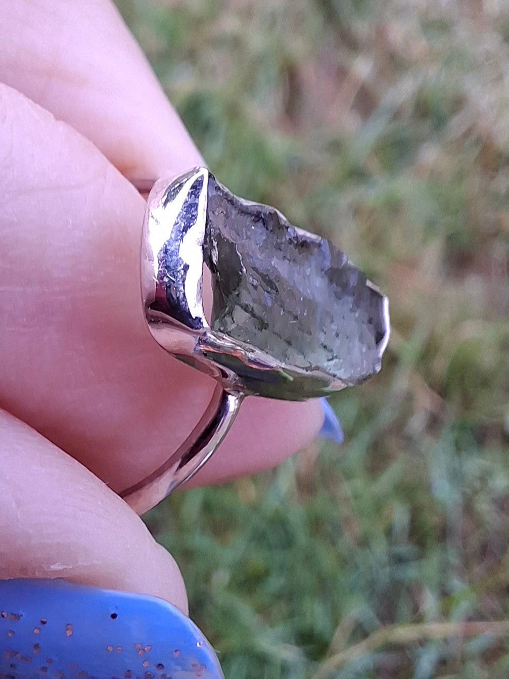 Moldavite Ring, size K, 925 Silver, Tektite (Ref: R21)