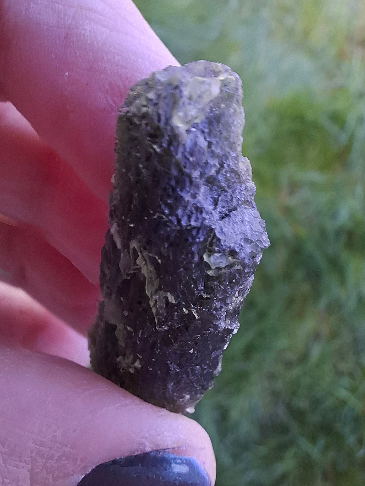 Moldavite Piece, NESMEN, 8.47g, Tektite (Ref: 1372)