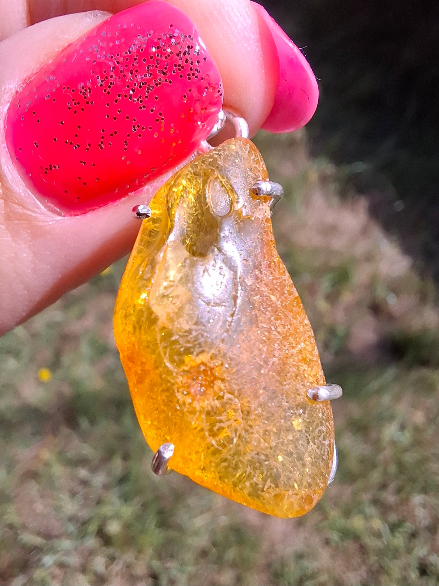 Baltic Amber Pendant, 925 Silver, Fossil (Ref: AP14)