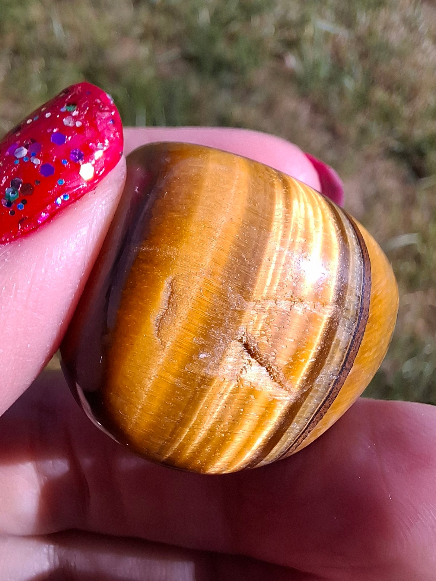 Tigers Eye, Tumble Stone, Crystal (Ref: T134)