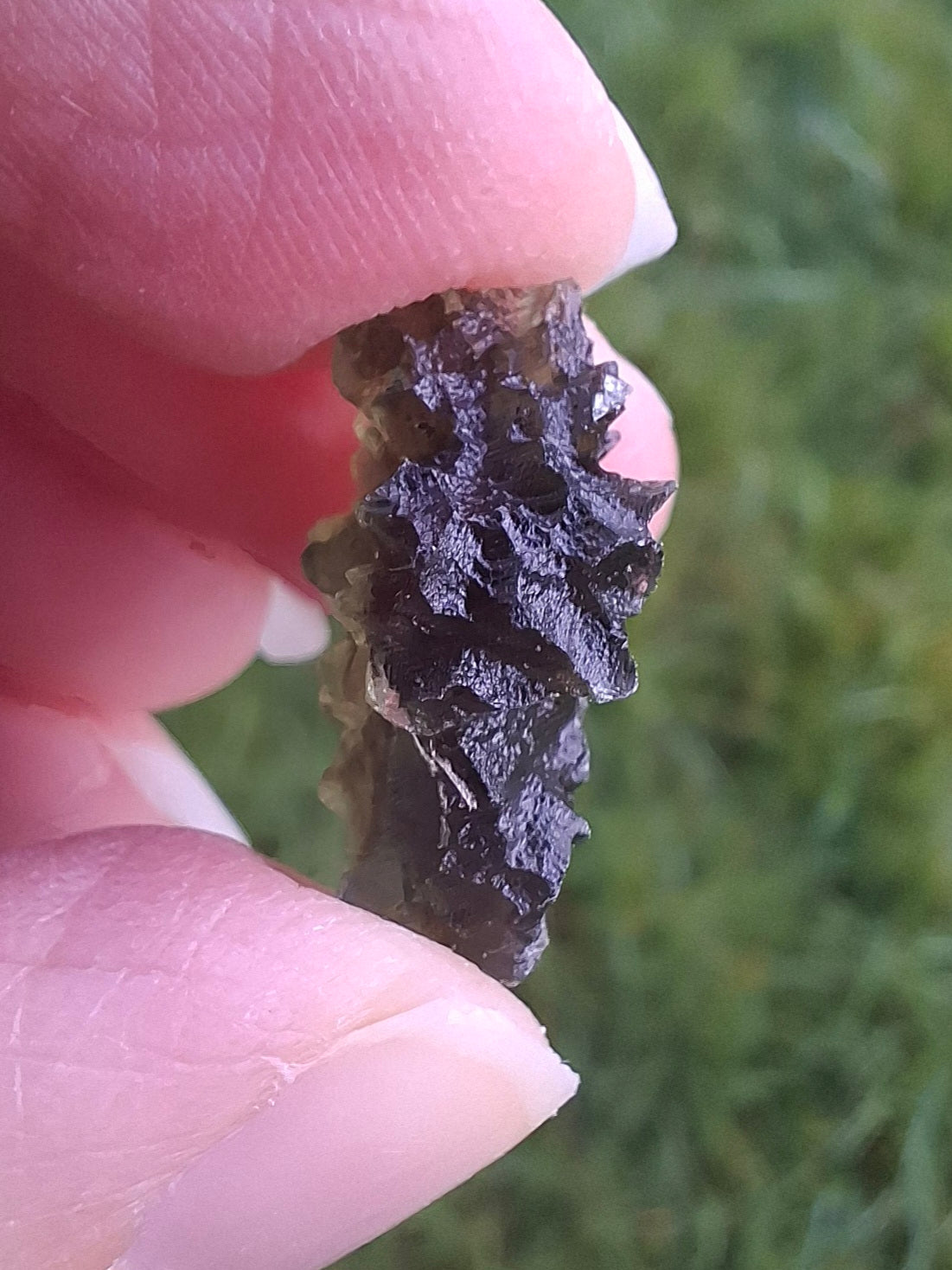 Moldavite Piece, JEZKOVNA BESEDNICE, 2.05g, Tektite (Ref: 1275)