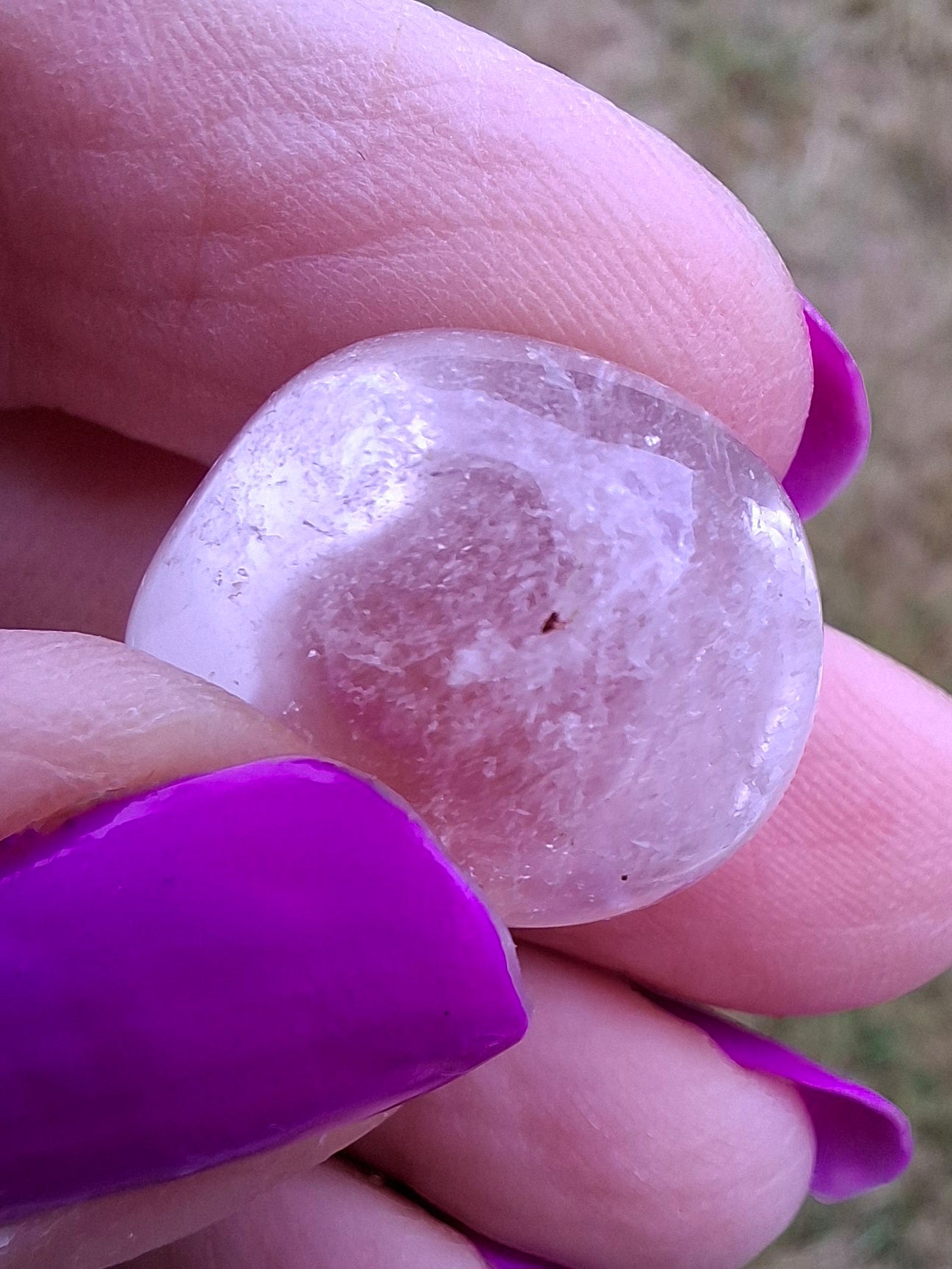 Clear Quartz, Tumble Stone, Crystal (Ref: T30)