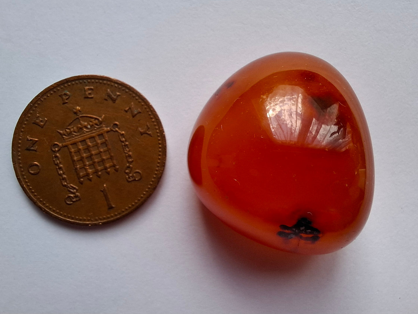 Carnelian, Tumble Stone, Crystal (Ref: T68)