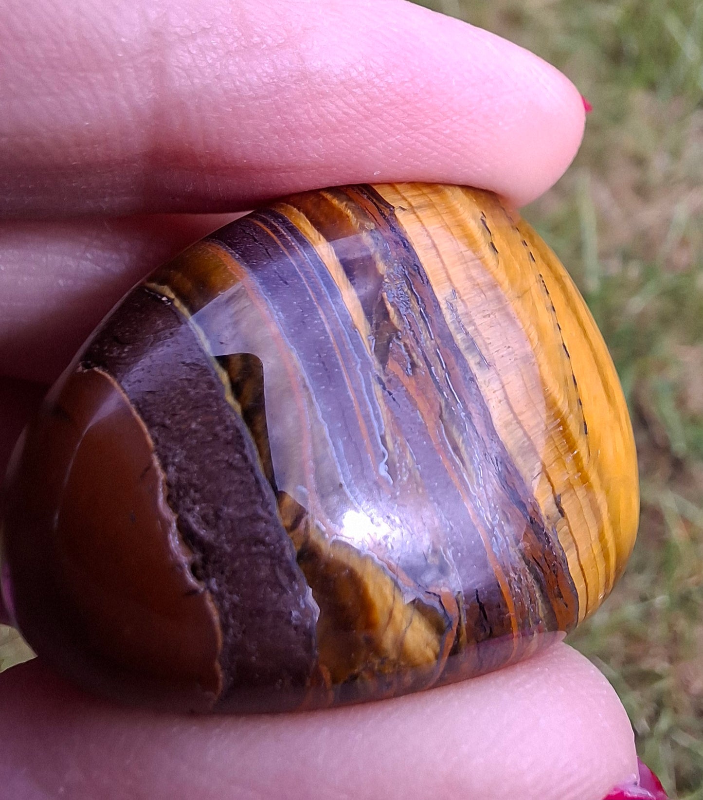 Tigers Eye, Tumble Stone, Crystal (Ref: T133)