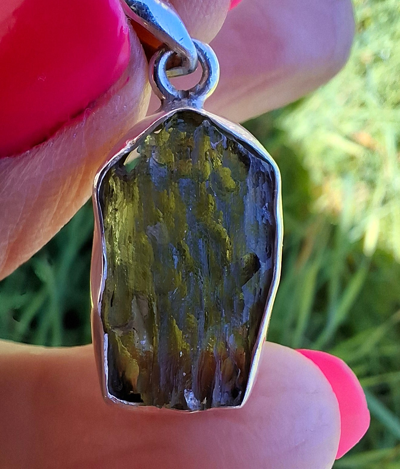 Moldavite Pendant, 925 Silver, Tektite (Ref: P442)