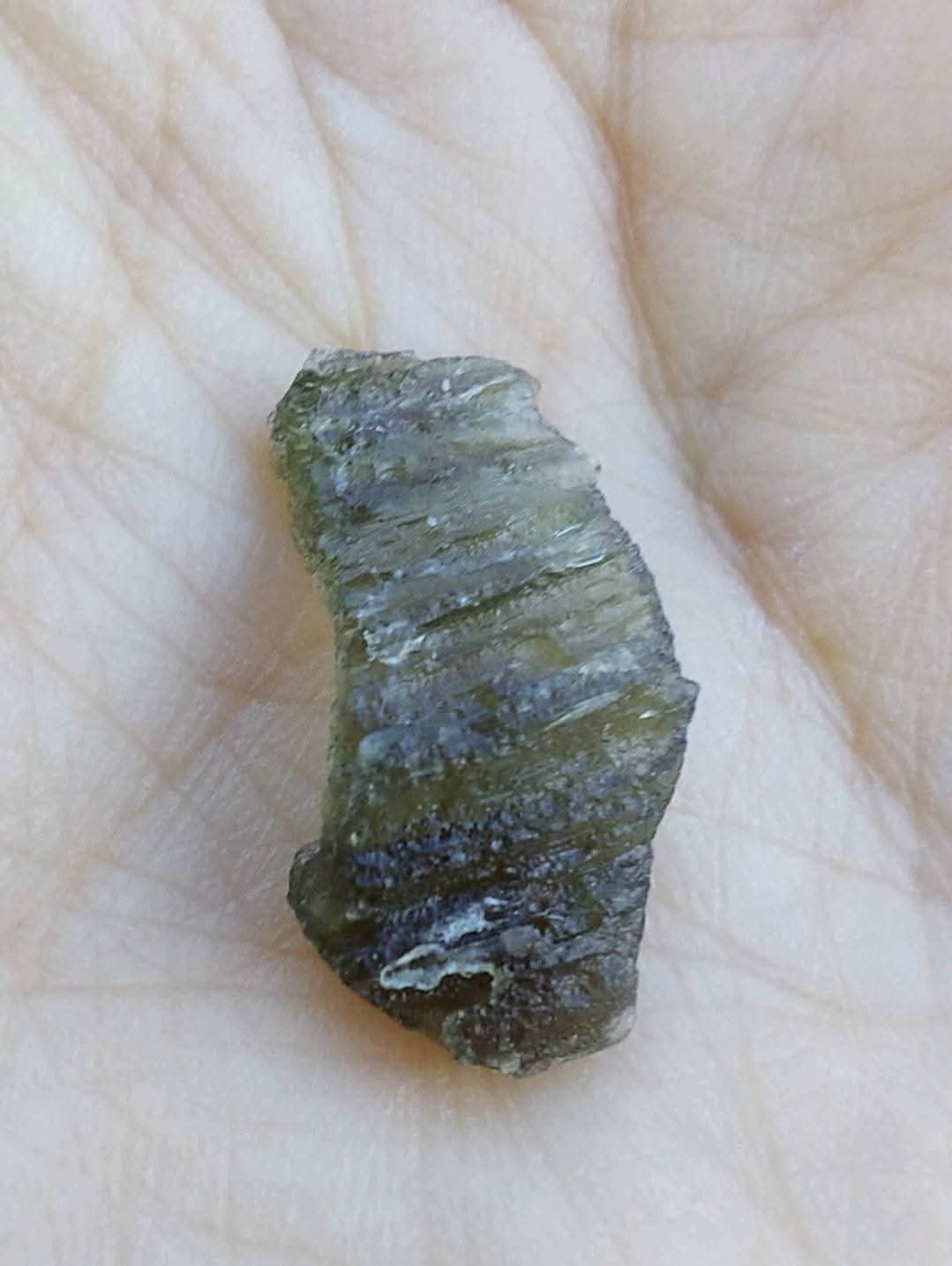 Moldavite Piece, 0.90g, Tektite (Ref: 918)