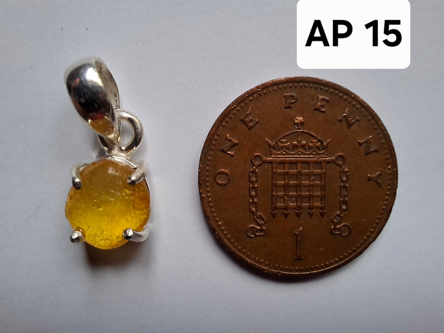 Baltic Amber Pendant, 925 Silver, Fossil (Ref: Ap15)
