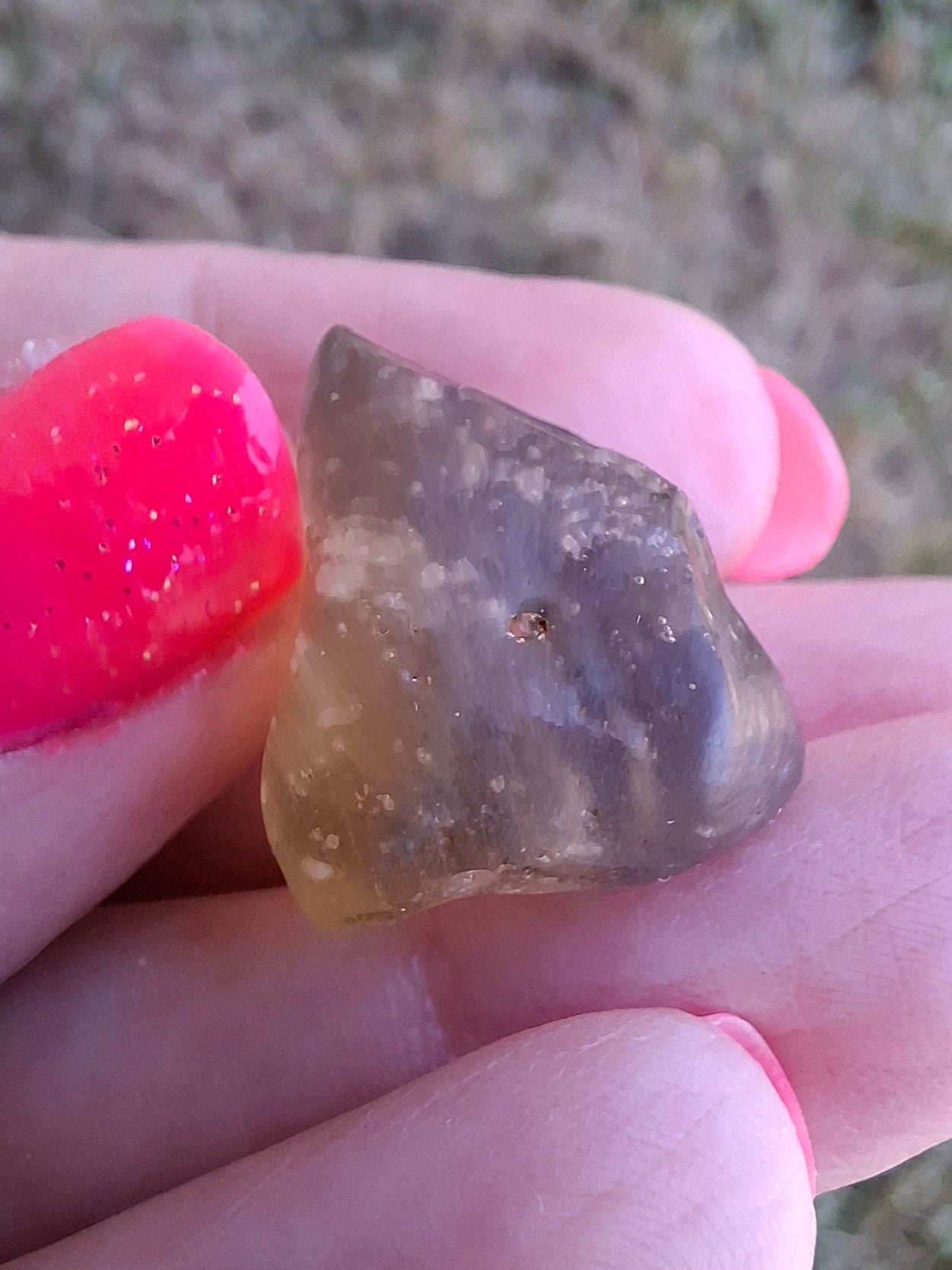 Libyan Desert Glass (darker) Piece, 6.82g, Tektite (Ref: L1365)