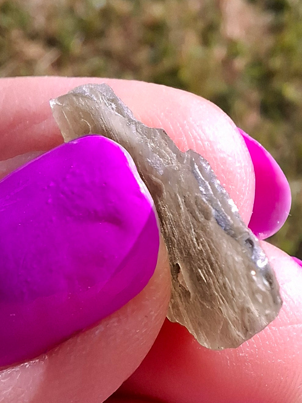 Moldavite Piece, 1.30g, Tektite (Ref: 1434)