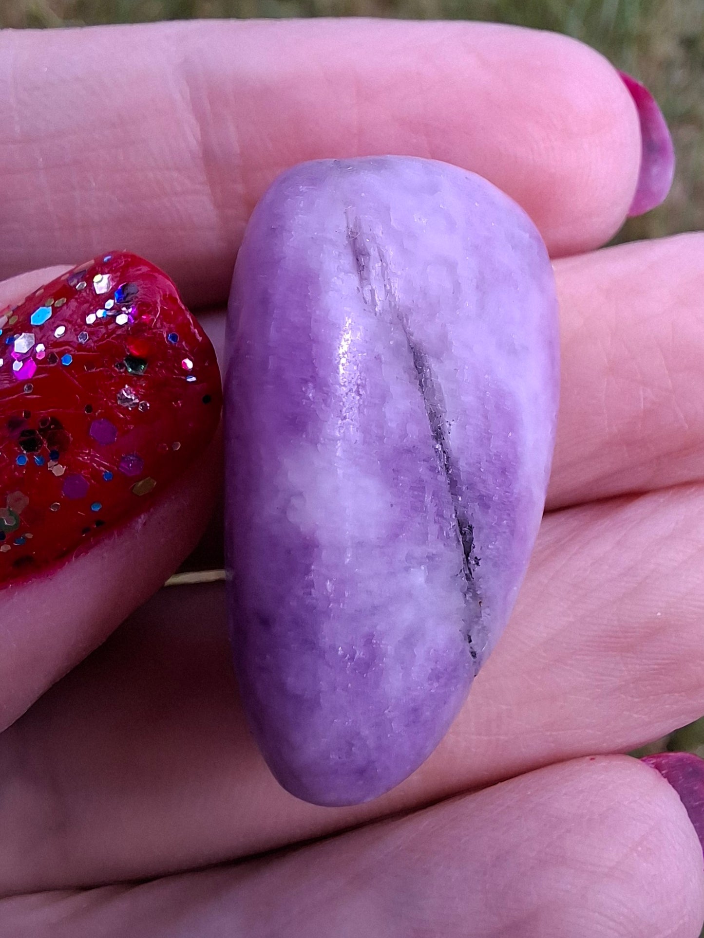 Lepidolite, Tumble Stone, Crystal (Ref: T120)