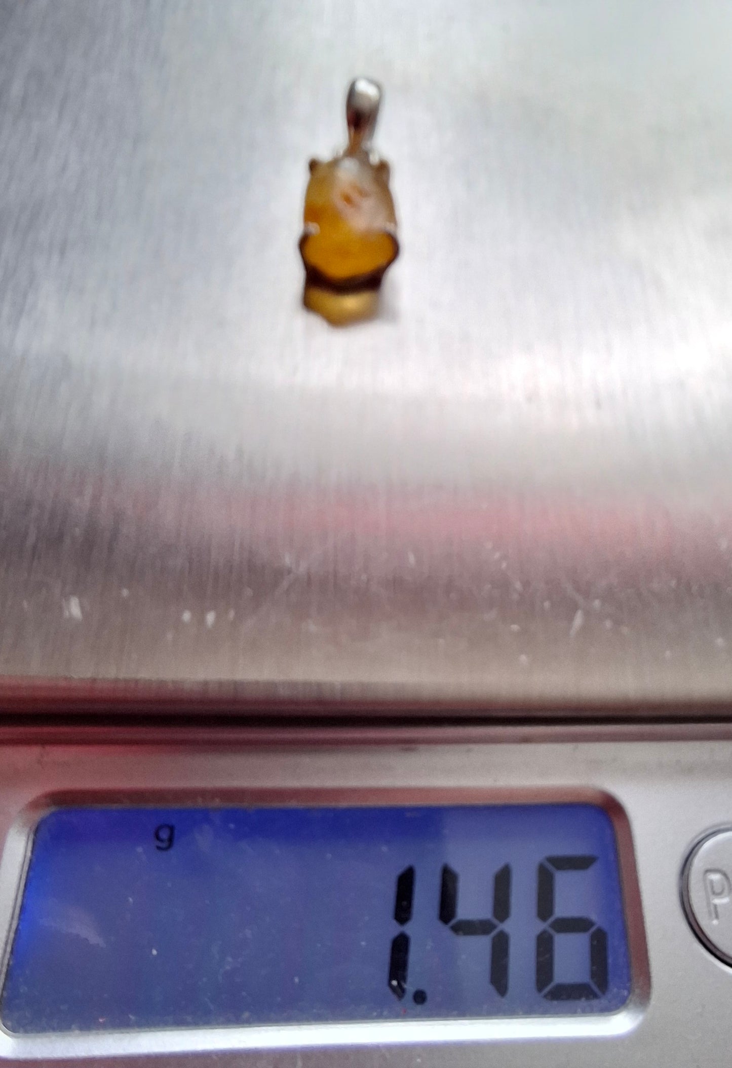 Baltic Amber Pendant, 925 Silver, Fossil (Ref: AP23)