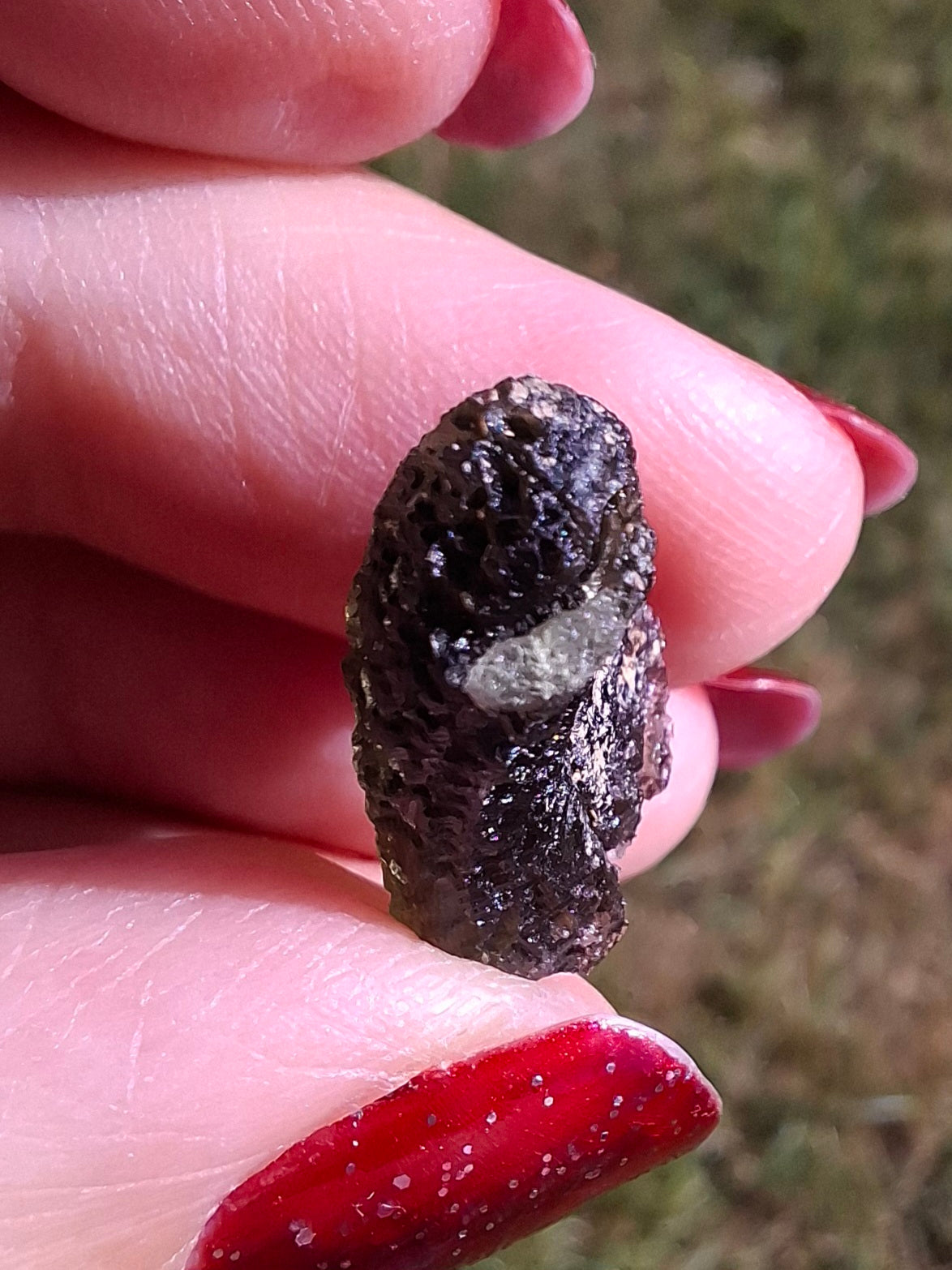 Moldavite Piece, 2.38g, Tektite (Ref: 1466)
