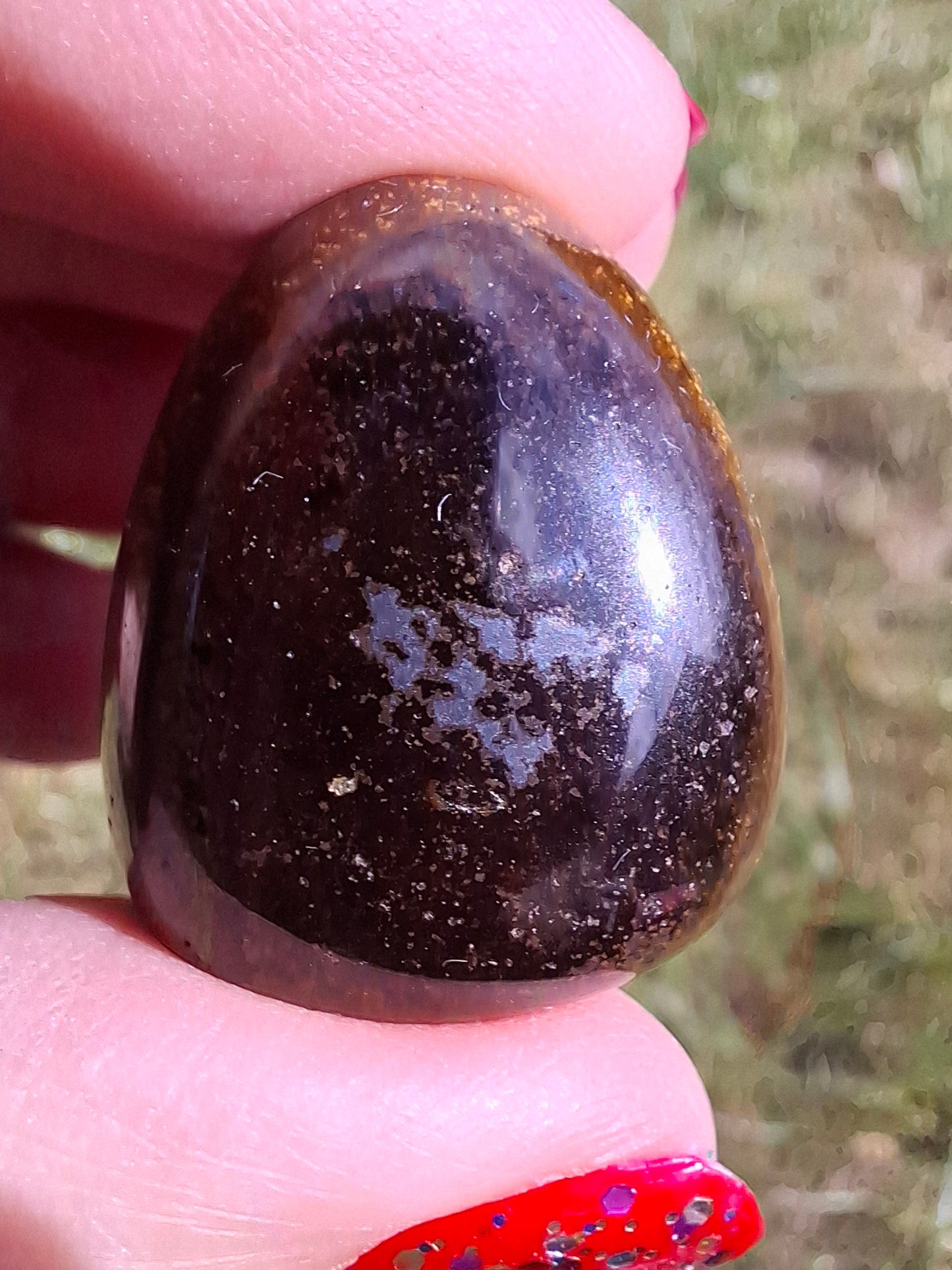 Tigers Eye, Tumble Stone, Crystal (Ref: T128)