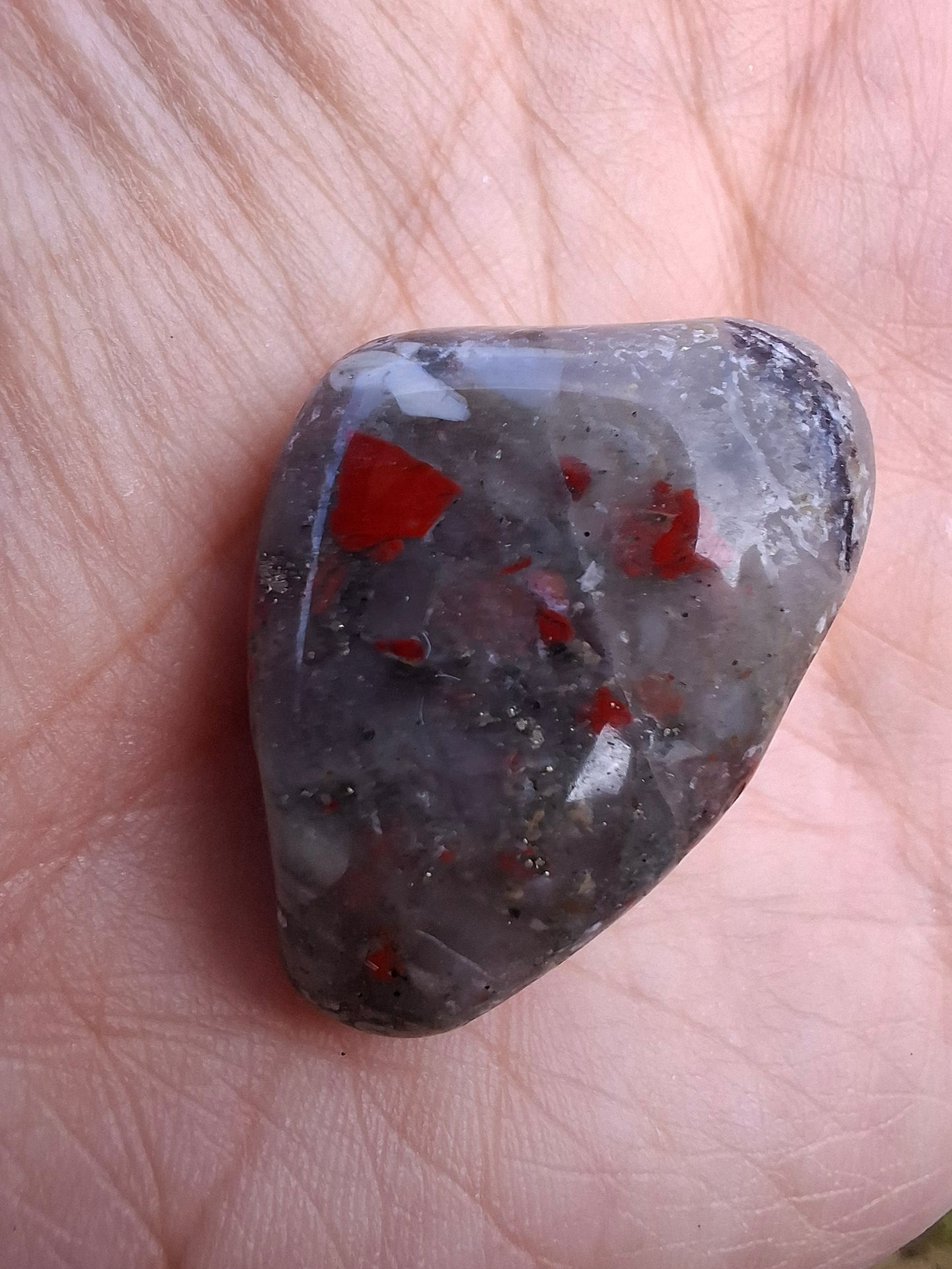African Blood Stone, Tumble Stone, Crystal (Ref: T177)